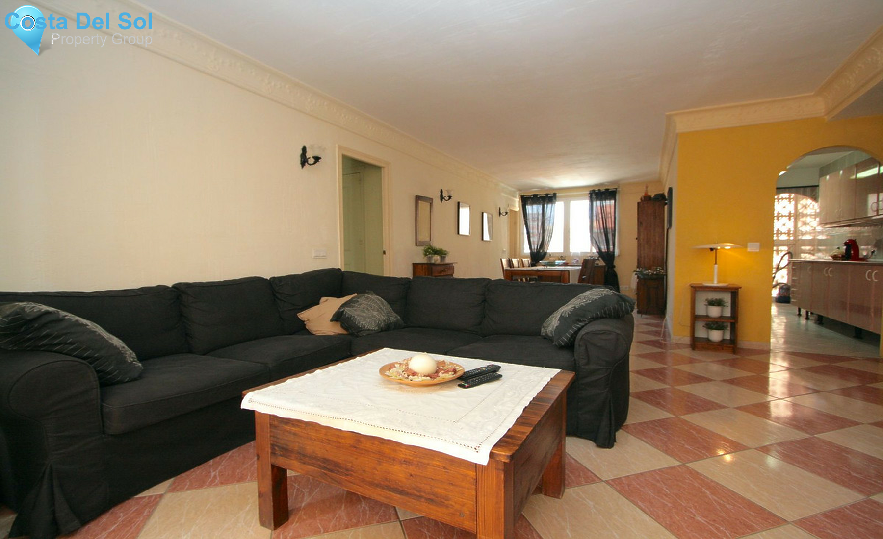 Middle Floor Apartment in Fuengirola-1414862