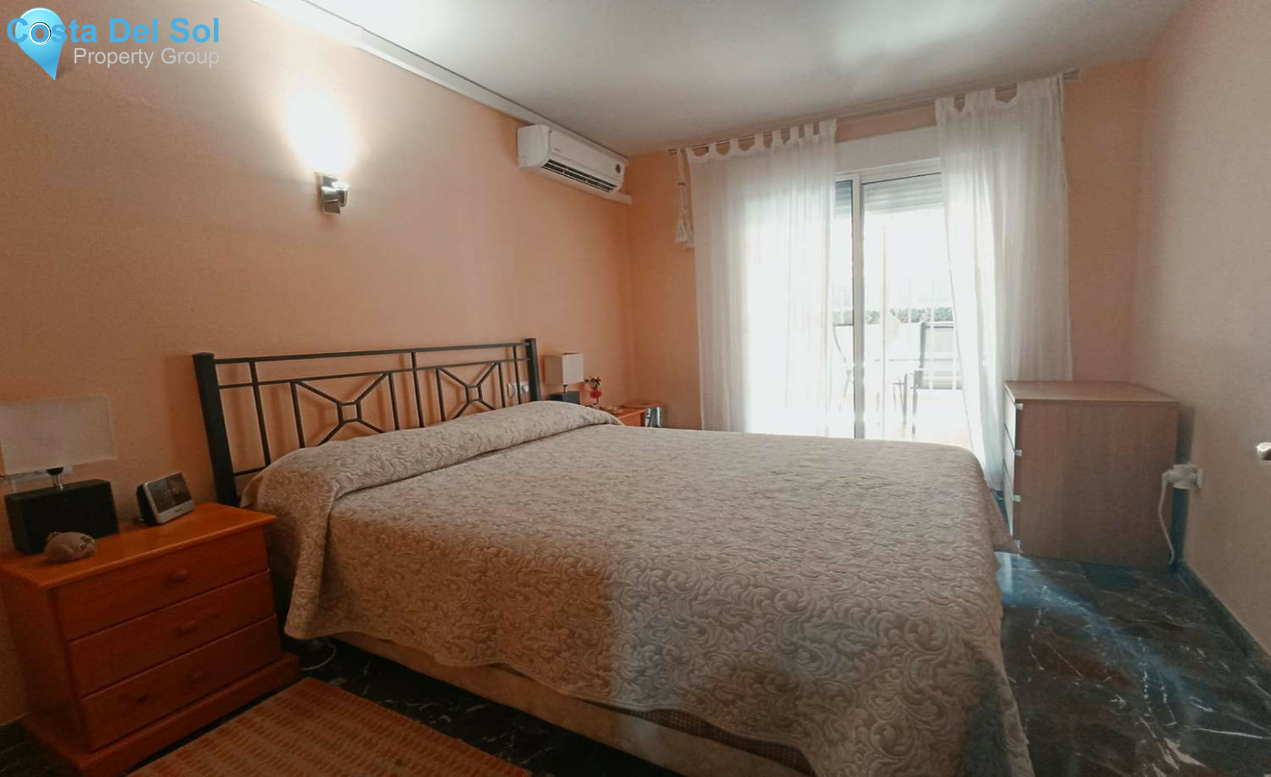 Middle Floor Apartment in Fuengirola-1414963