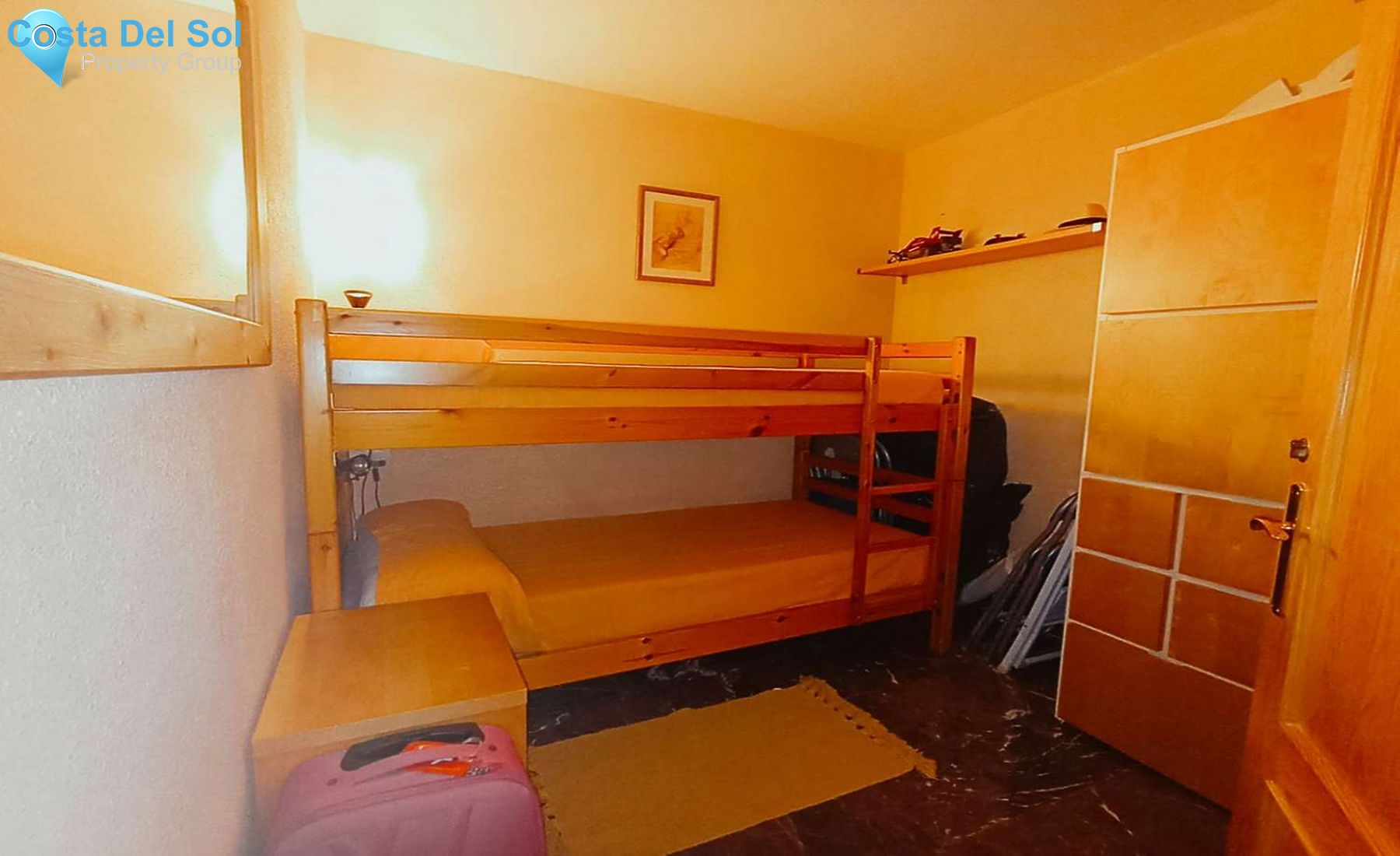 Middle Floor Apartment in Fuengirola-1414967