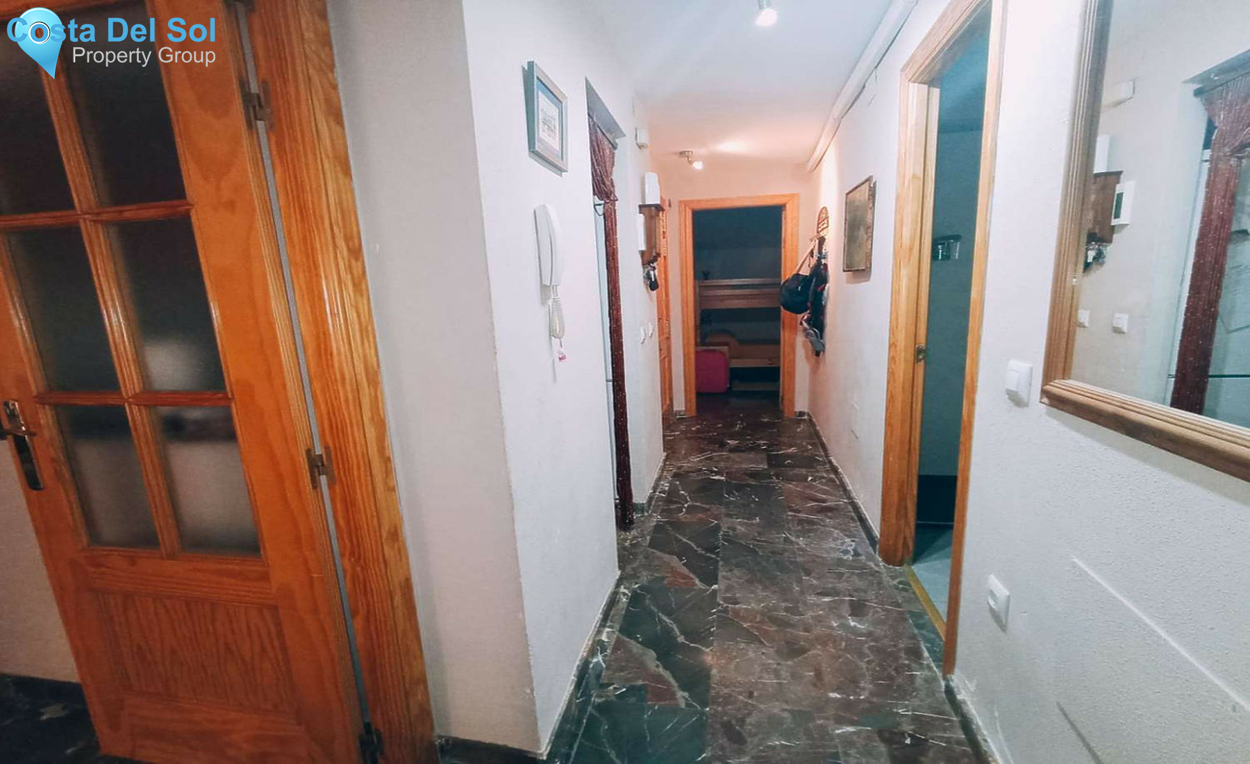 Middle Floor Apartment in Fuengirola-1414970