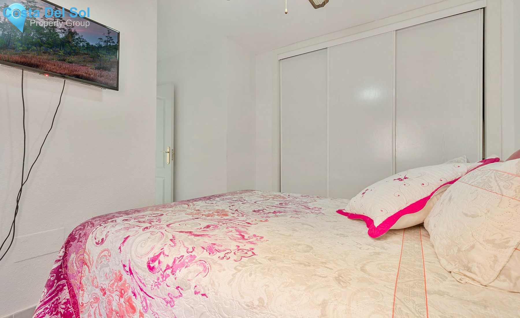 Middle Floor Apartment in Fuengirola-1416195