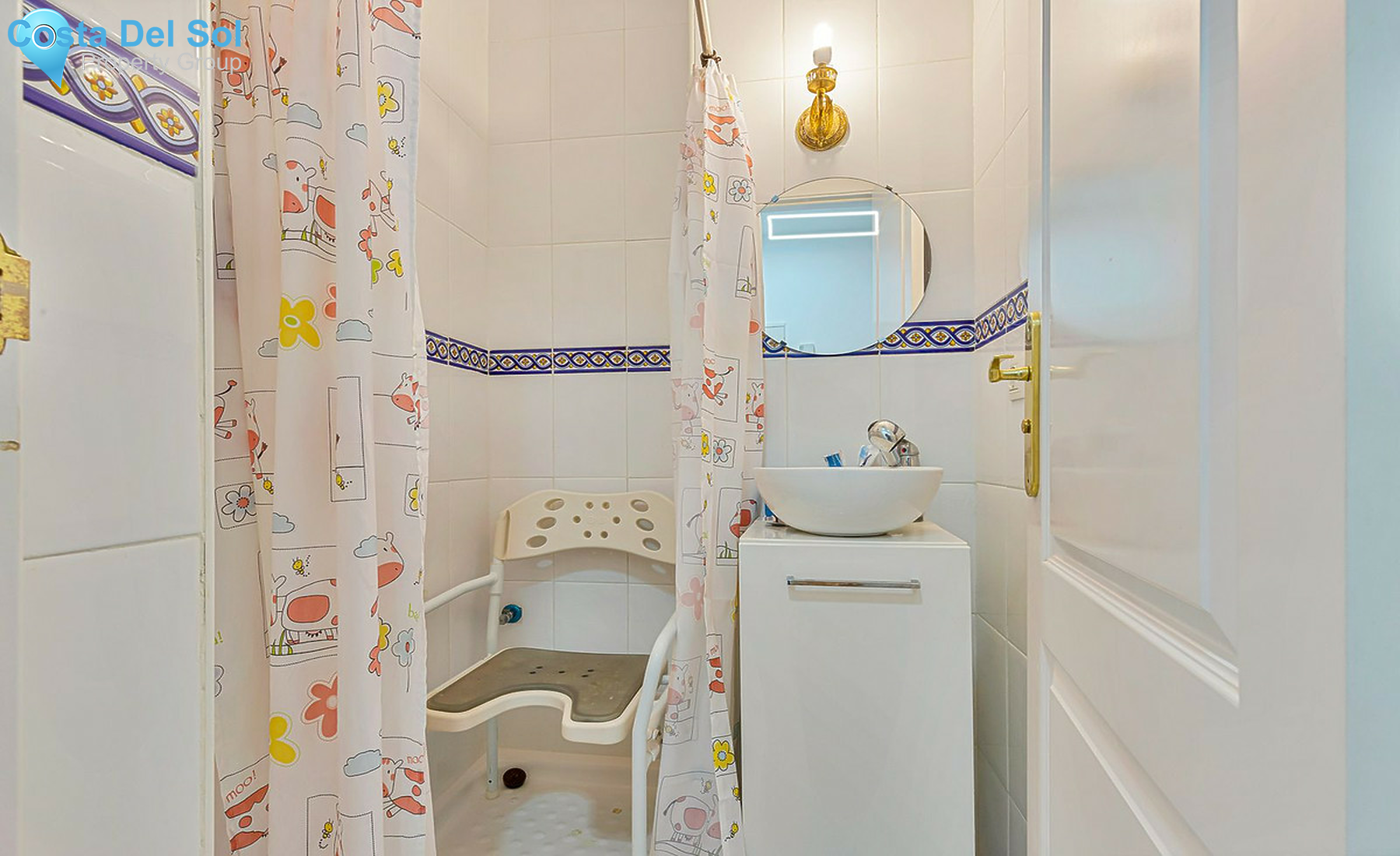 Middle Floor Apartment in Fuengirola-1416198