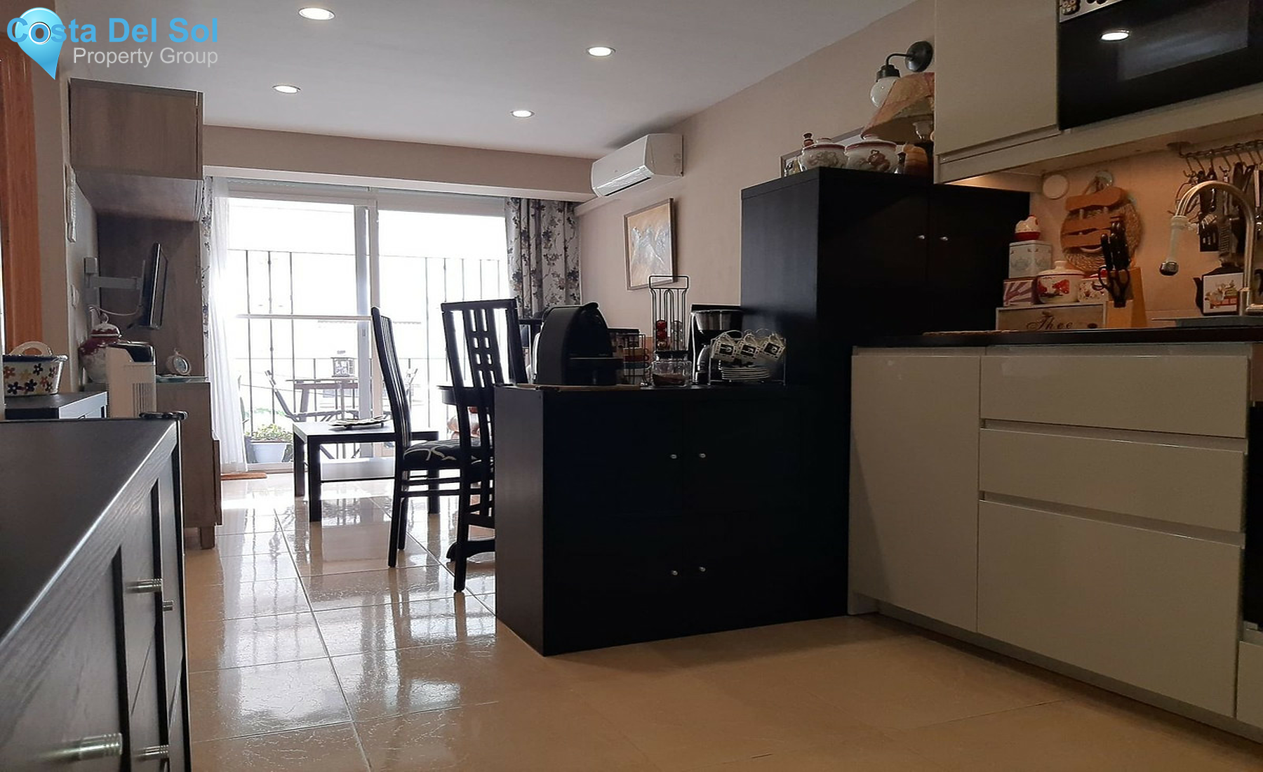 Middle Floor Apartment in Fuengirola-1439837