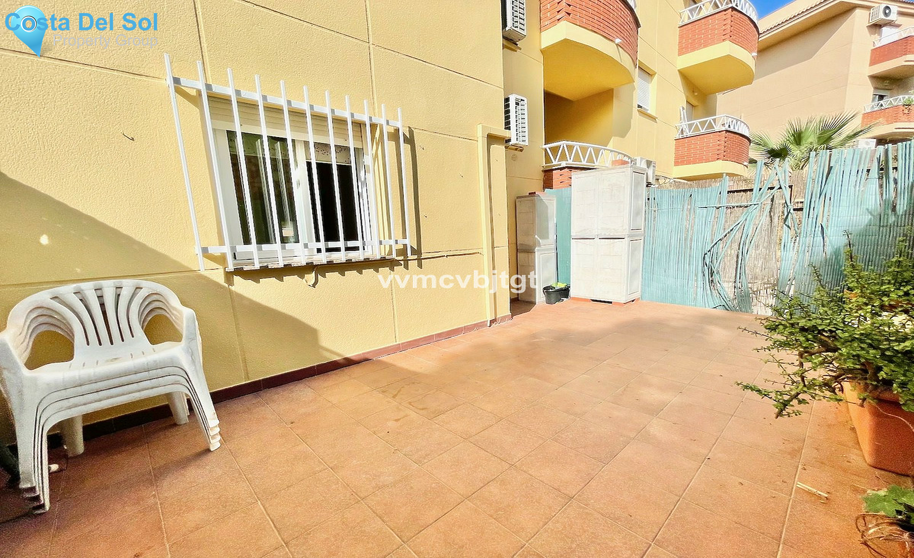 Middle Floor Apartment in Fuengirola-1458576