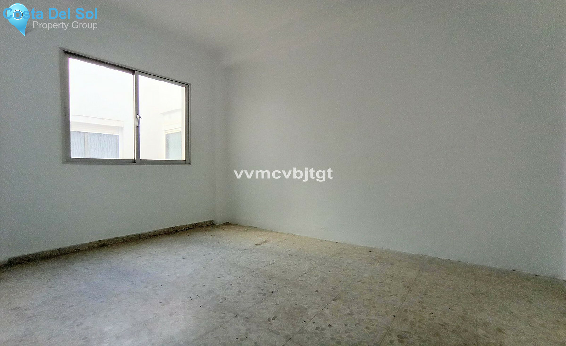 Middle Floor Apartment in Fuengirola-1459690