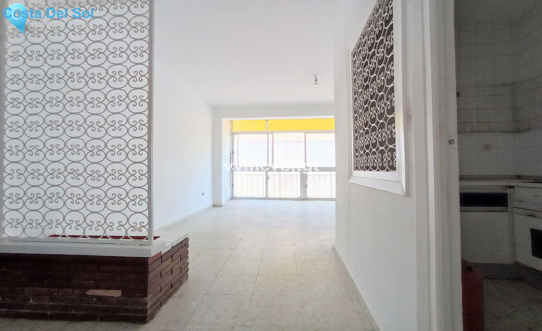 Middle Floor Apartment in Fuengirola-1459683