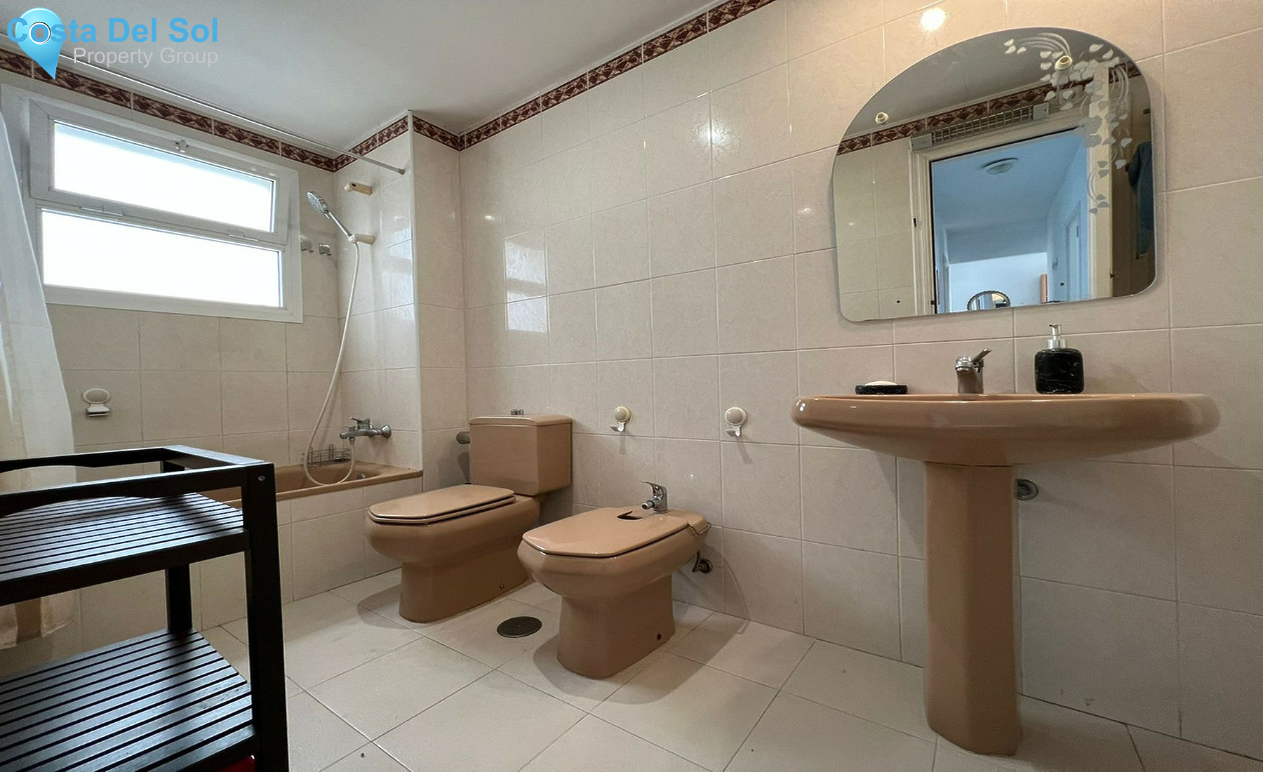 Middle Floor Apartment in Fuengirola-1500197