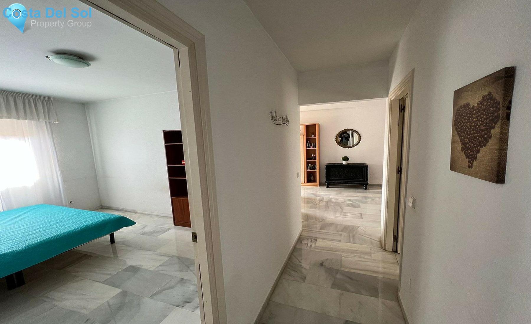 Middle Floor Apartment in Fuengirola-1500199