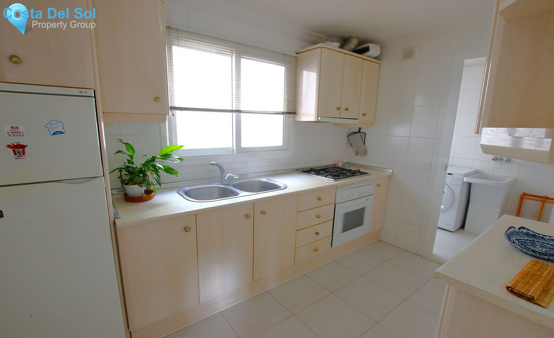 Middle Floor Apartment in Fuengirola-1500190