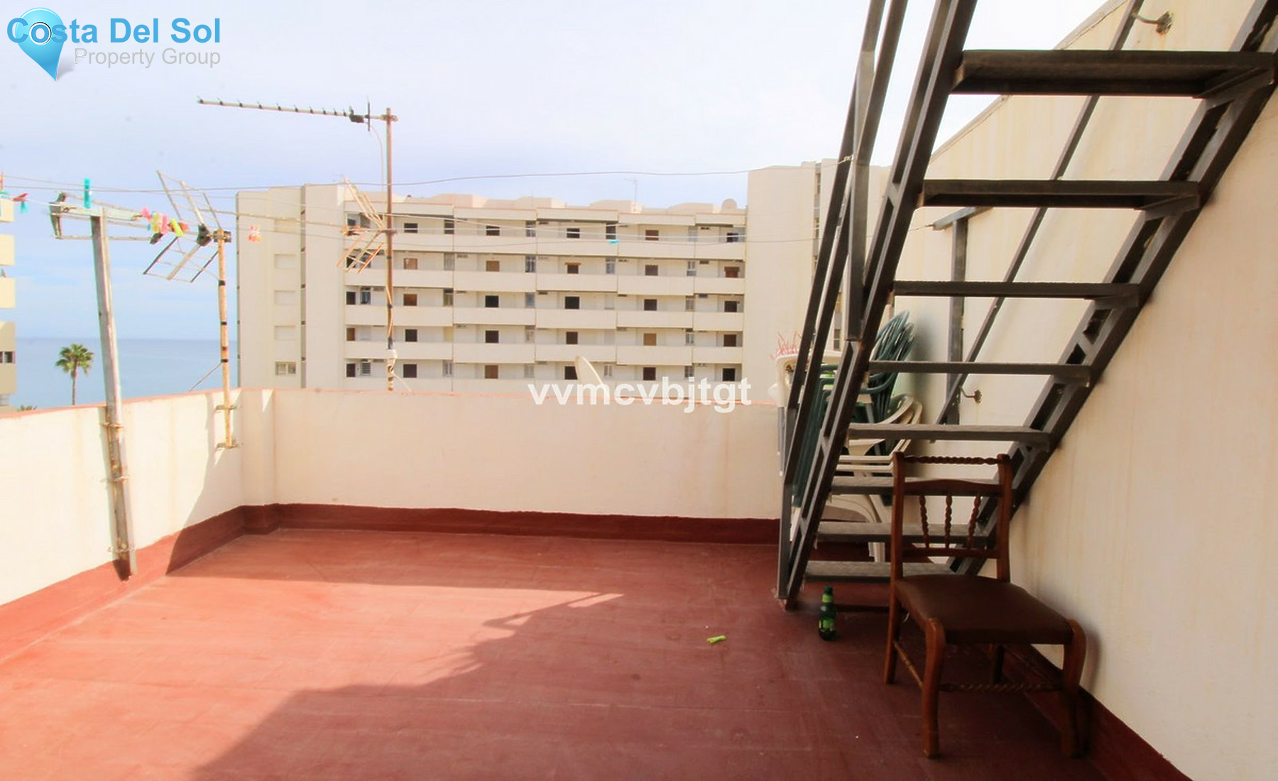Middle Floor Apartment in Fuengirola-1501861