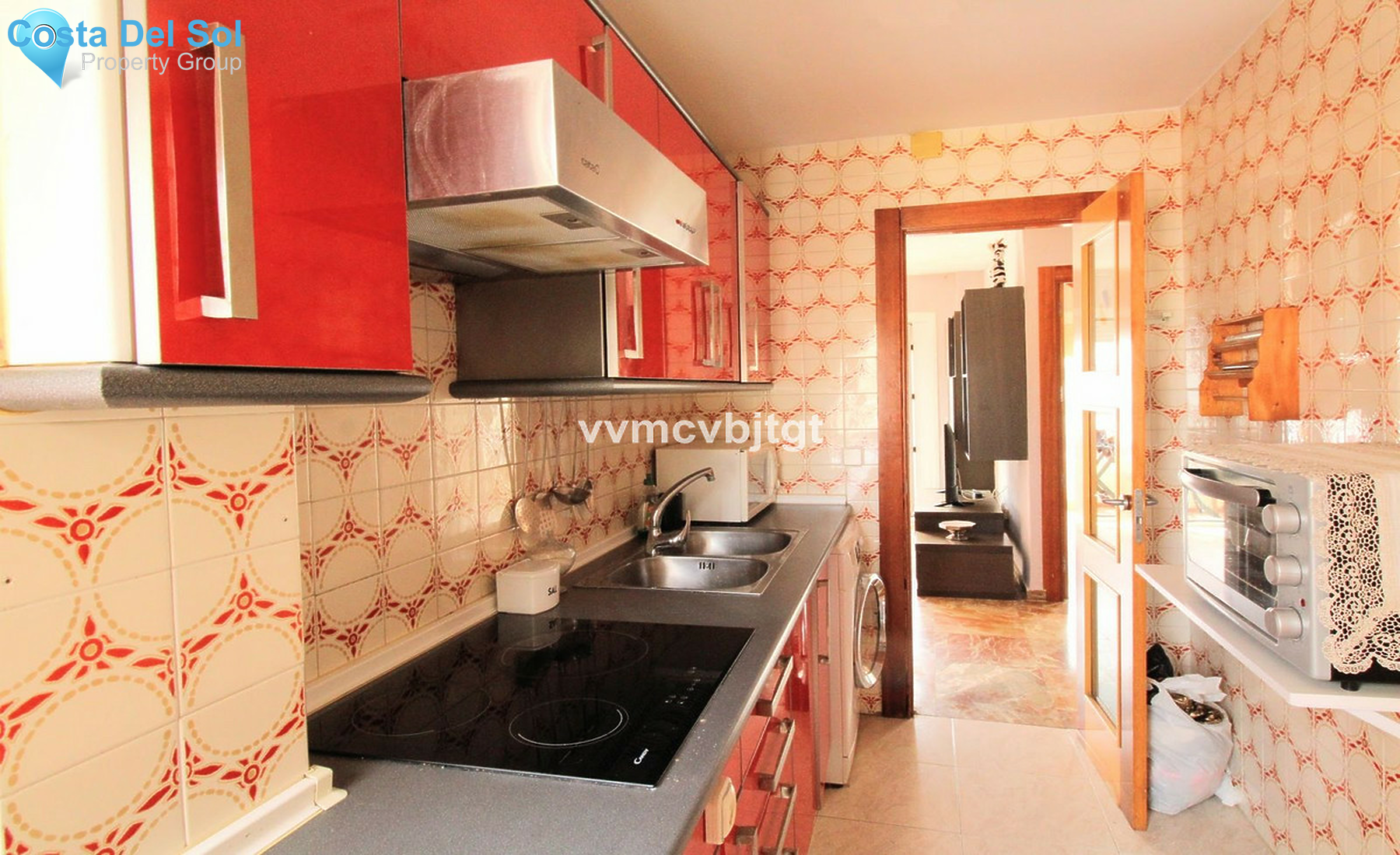 Middle Floor Apartment in Fuengirola-1501852