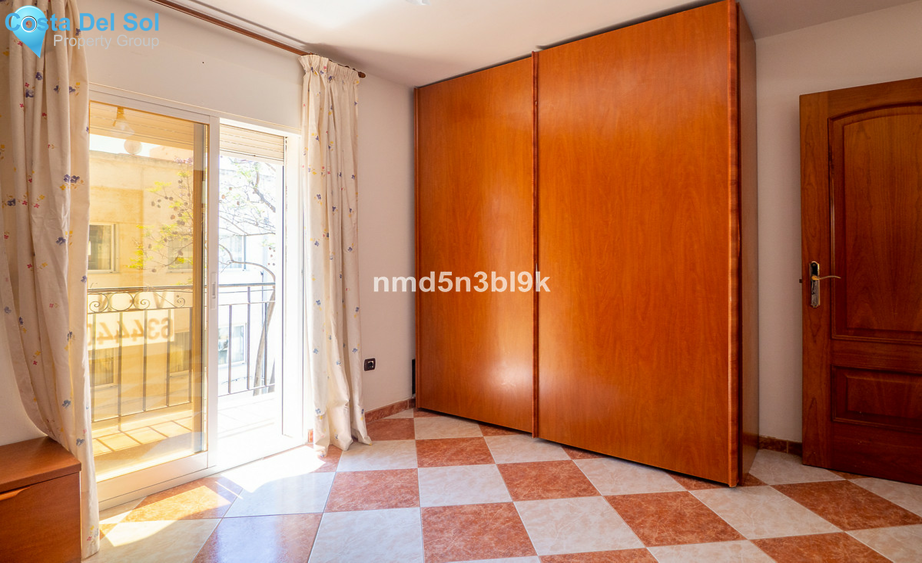 Middle Floor Apartment in Fuengirola-1508300