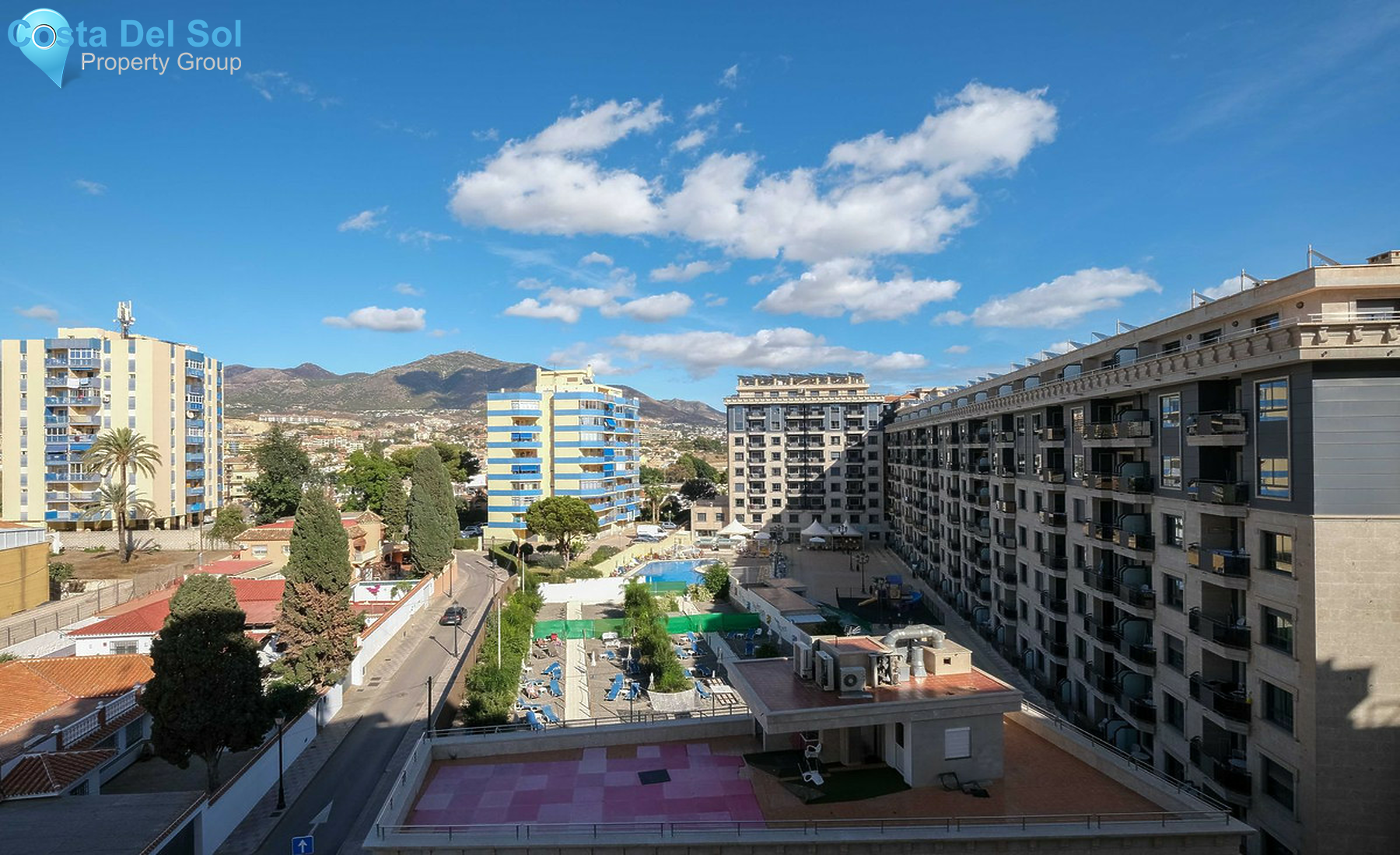 Middle Floor Apartment in Fuengirola-1523642
