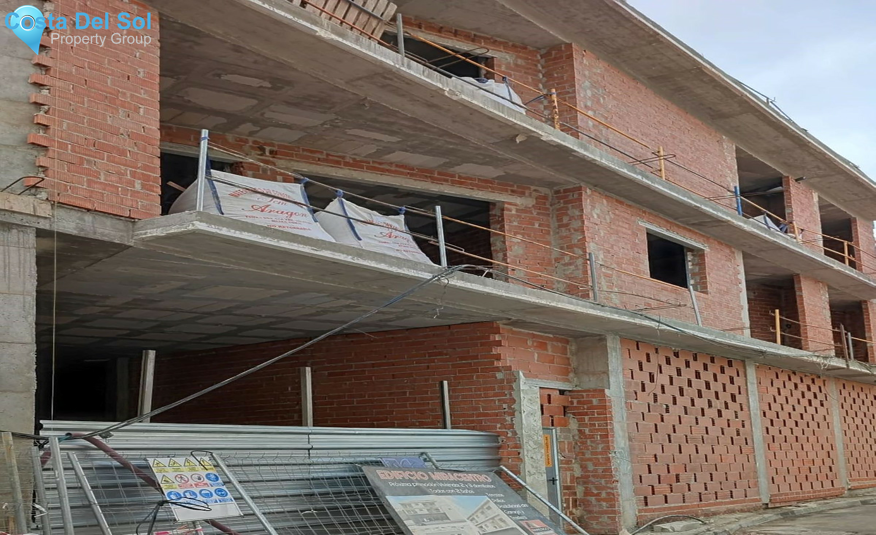 Middle Floor Apartment in Fuengirola-1524769