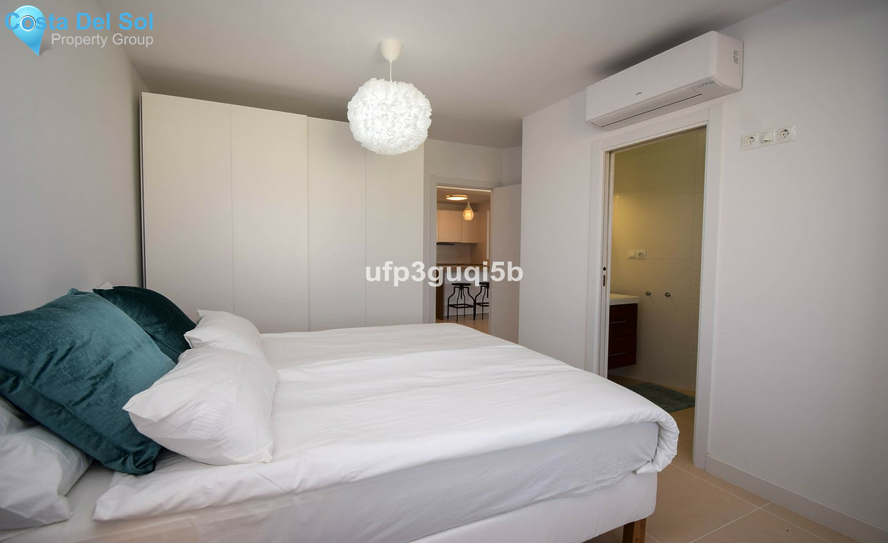 Middle Floor Apartment in Fuengirola-1559422