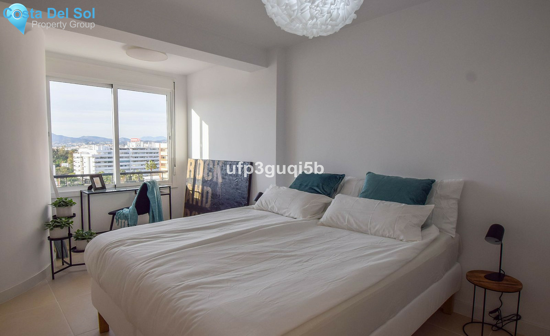 Middle Floor Apartment in Fuengirola-1559416