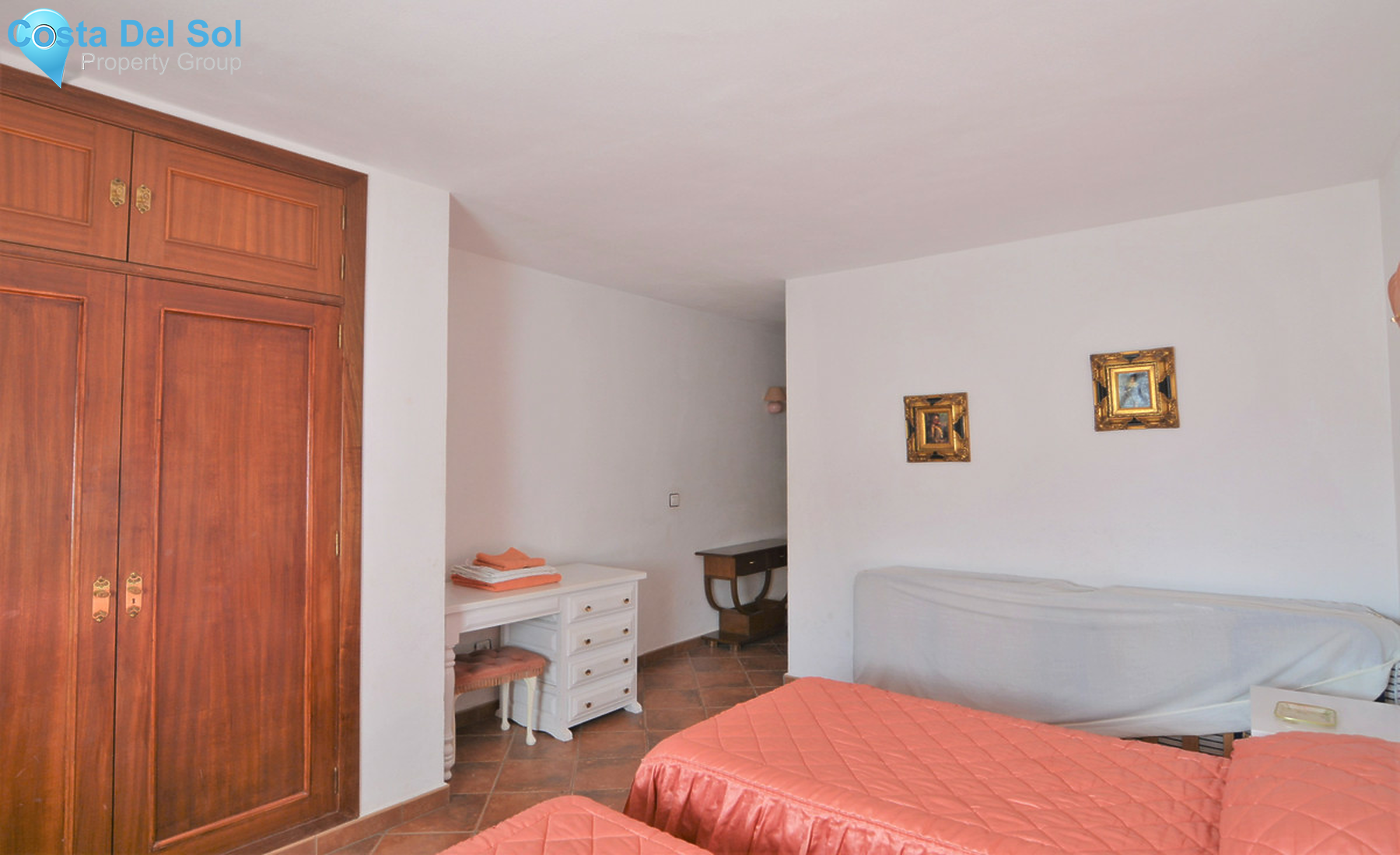 Middle Floor Apartment in Fuengirola-704586