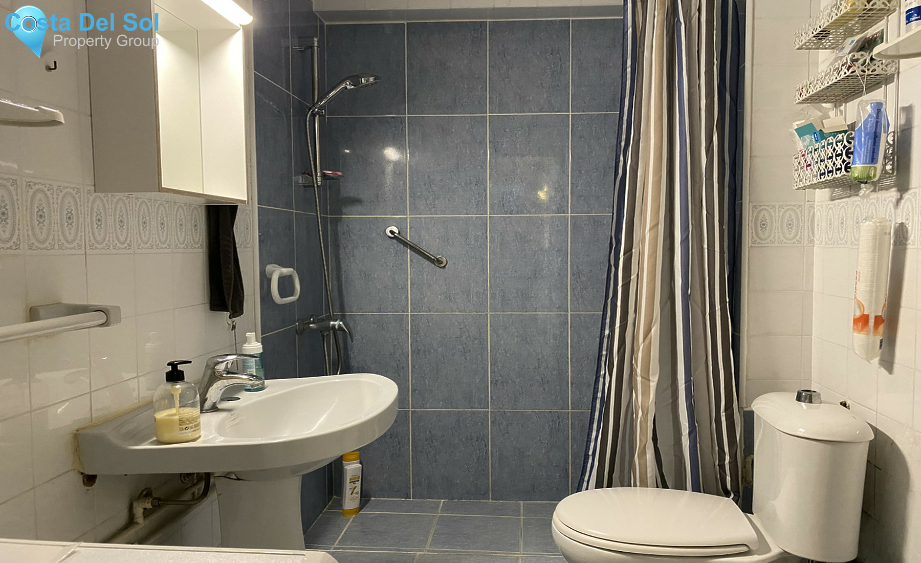 Middle Floor Apartment in Fuengirola-710316