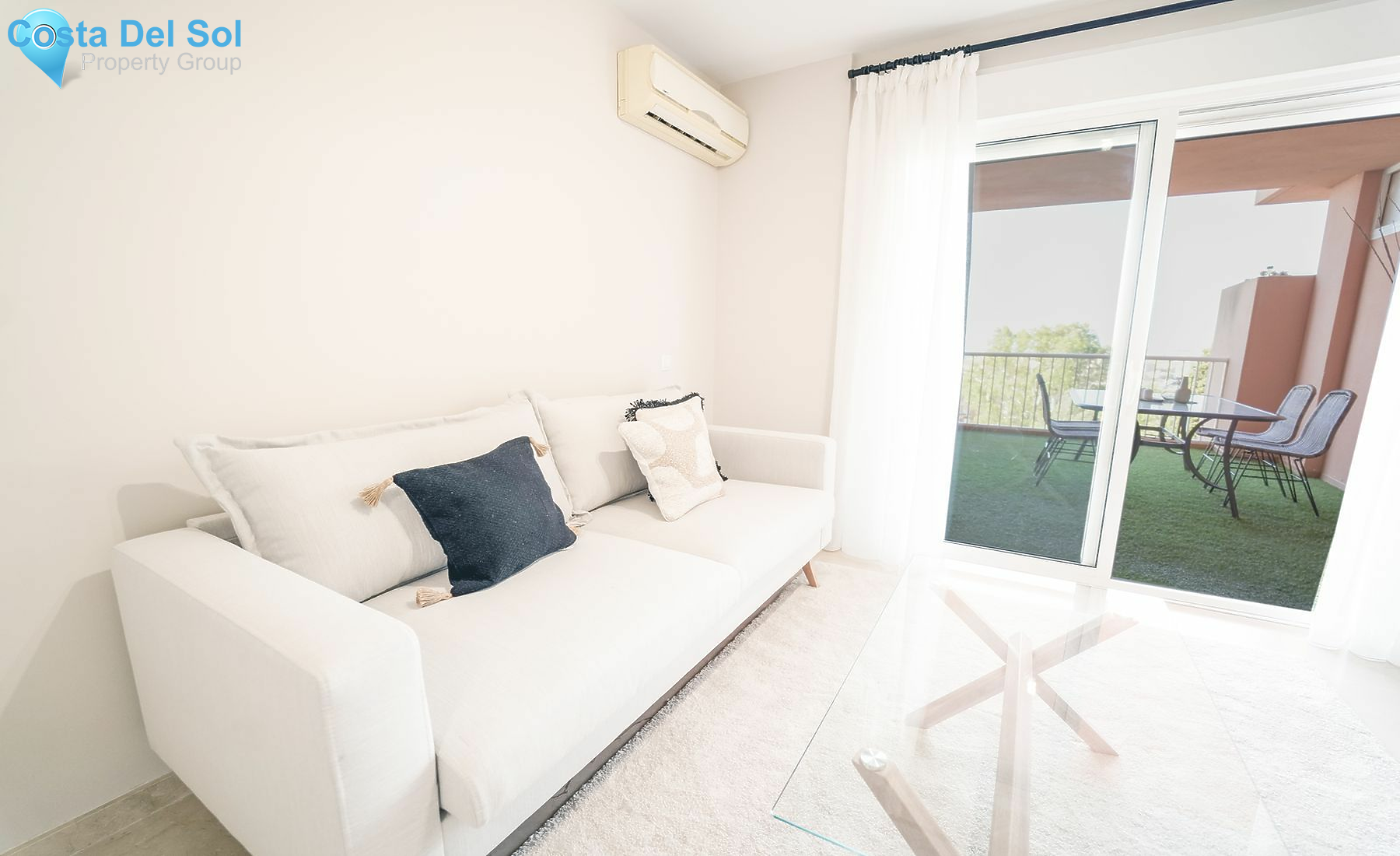Middle Floor Apartment in Fuengirola-1126443