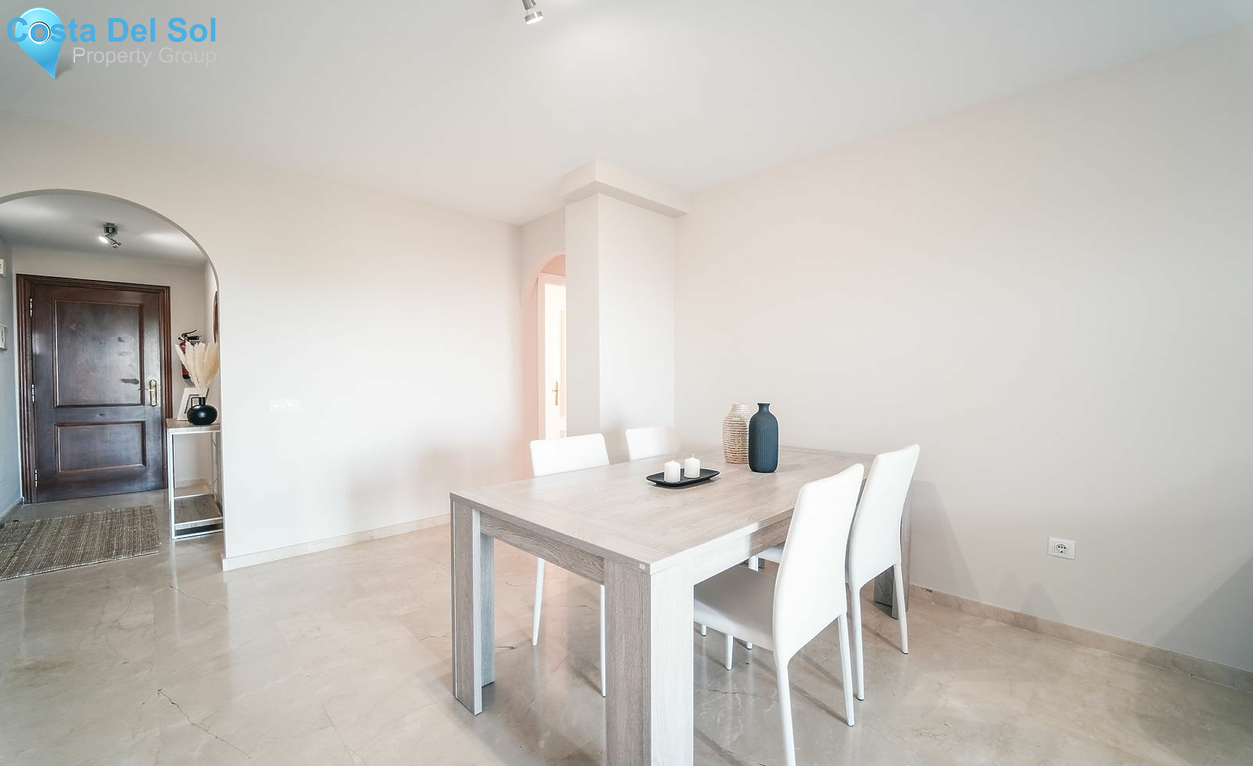 Middle Floor Apartment in Fuengirola-1126430