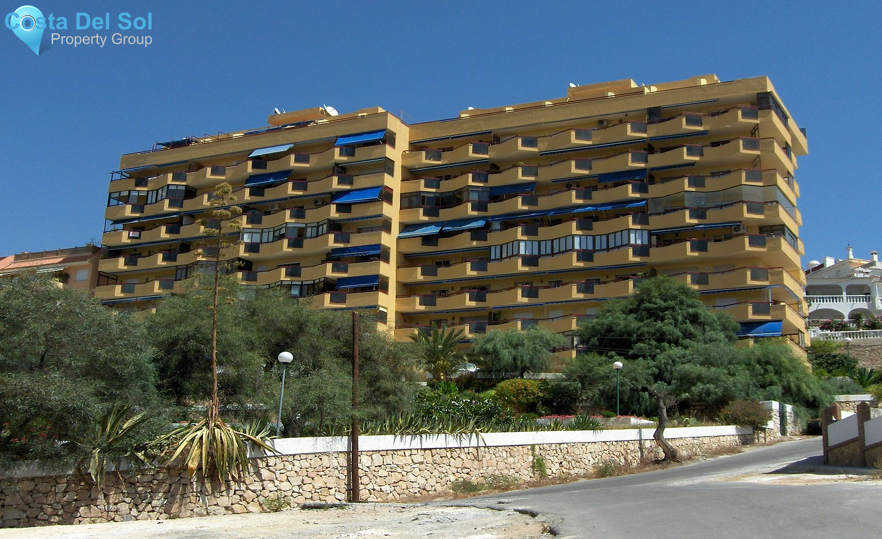 Middle Floor Apartment in Fuengirola-1126498