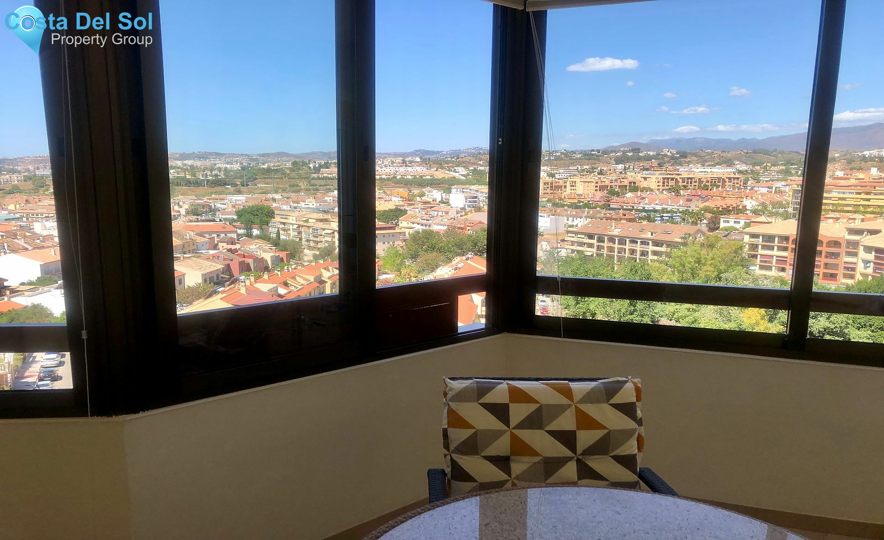 Middle Floor Apartment in Fuengirola-1126510