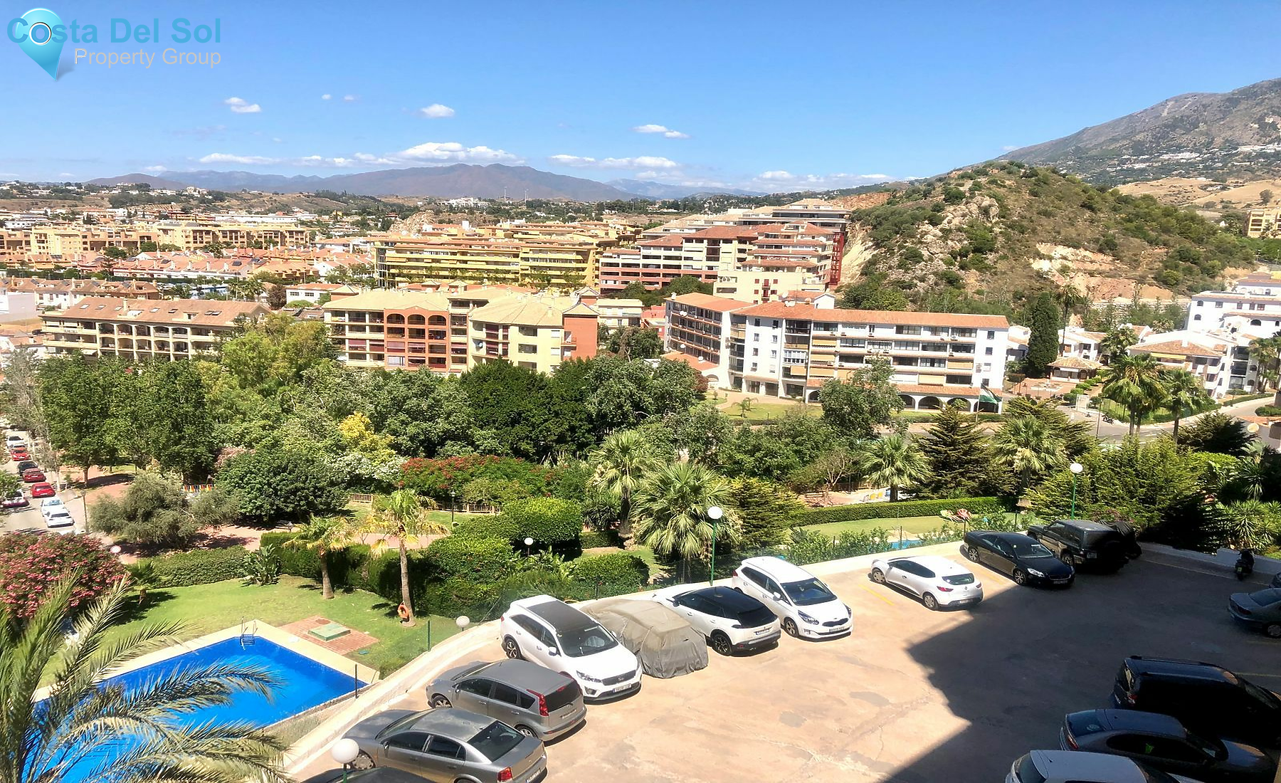Middle Floor Apartment in Fuengirola-1126501