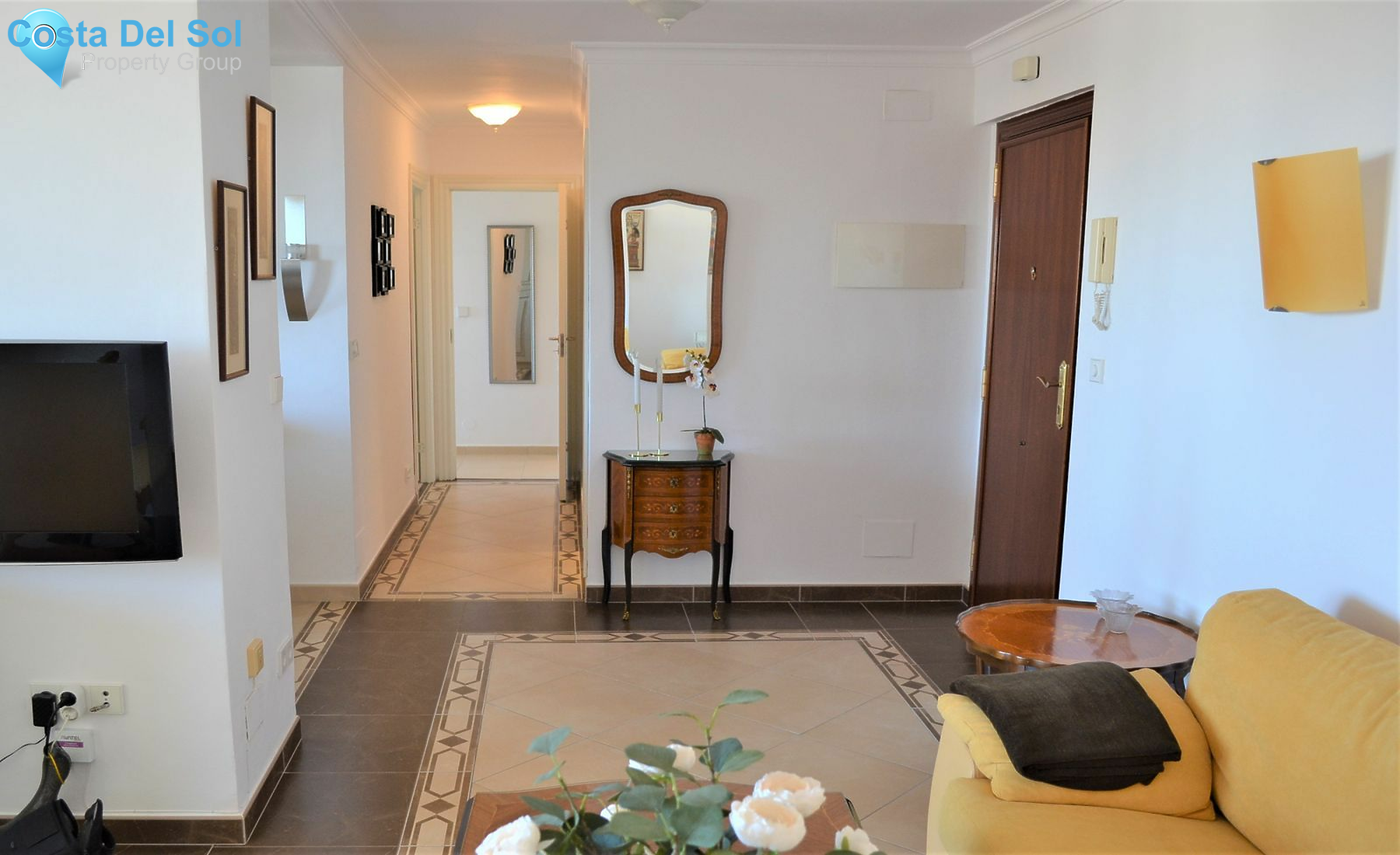 Middle Floor Apartment in Fuengirola-1126503