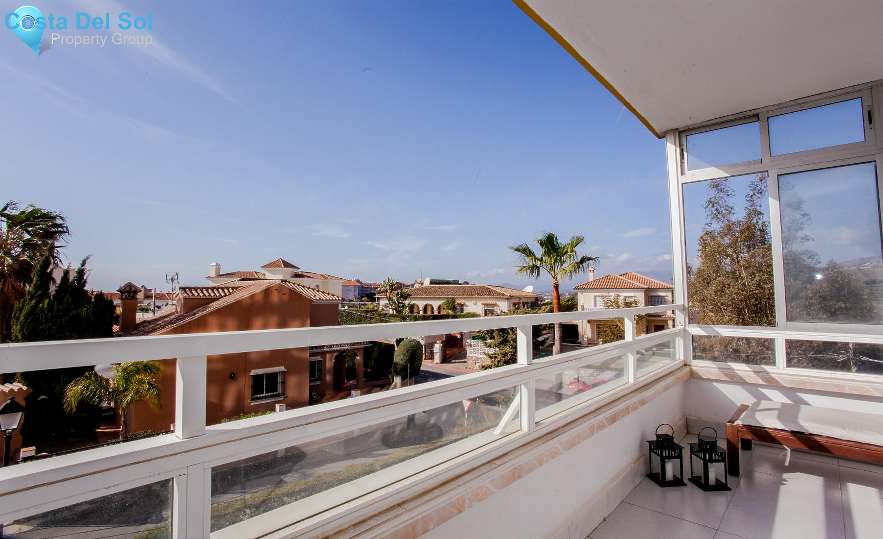 Middle Floor Apartment in Fuengirola-1127076