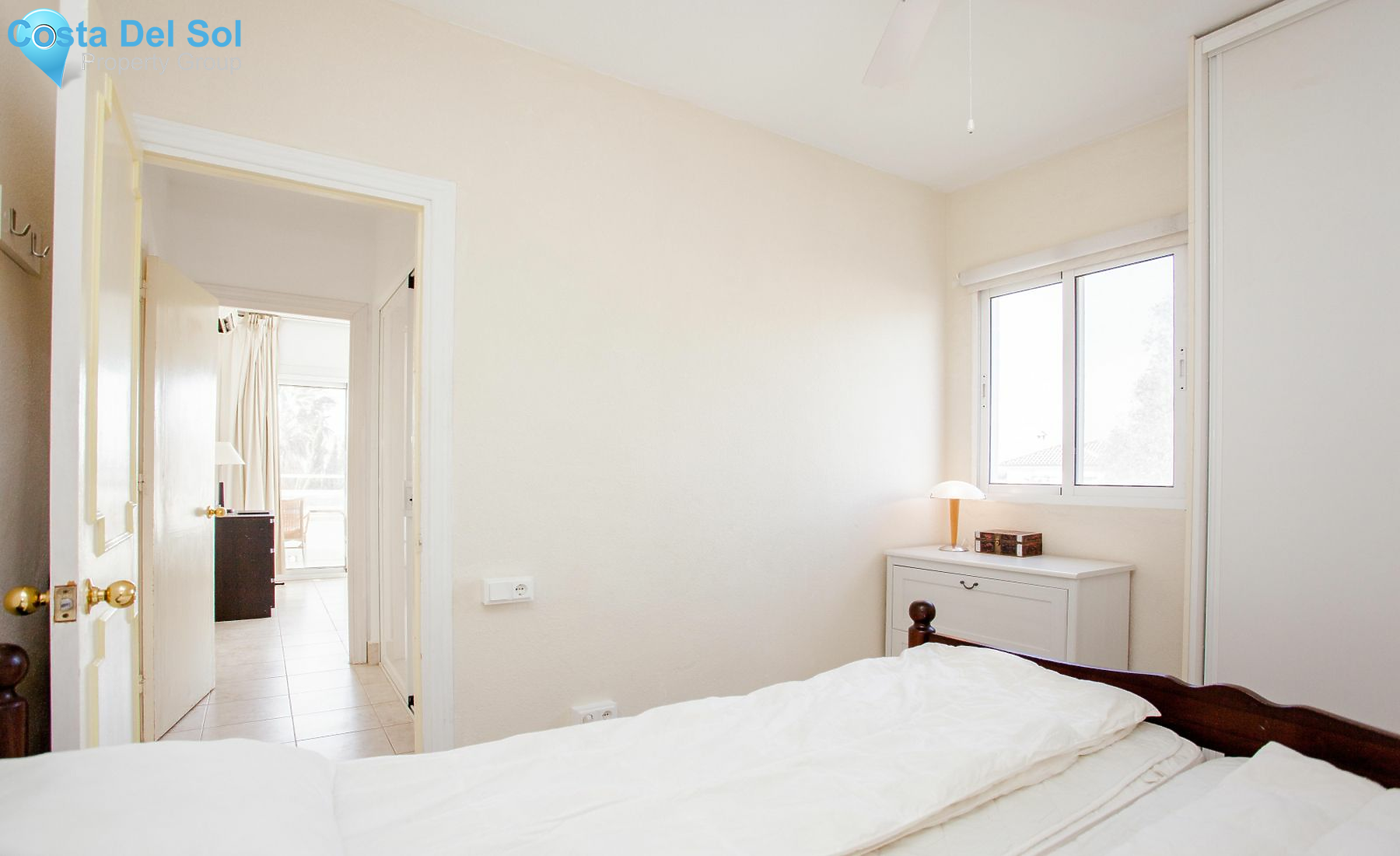 Middle Floor Apartment in Fuengirola-1127077