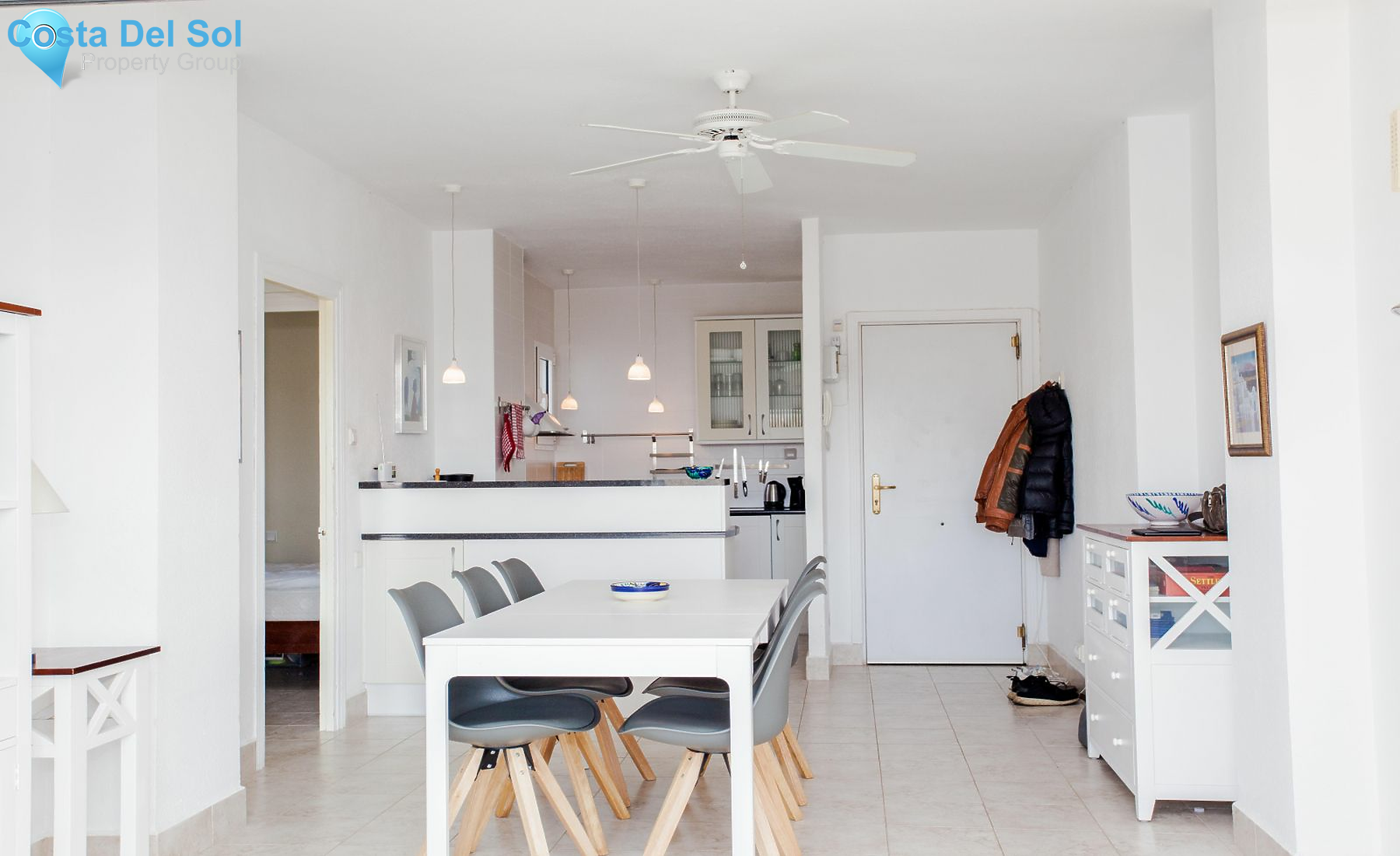 Middle Floor Apartment in Fuengirola-1127073