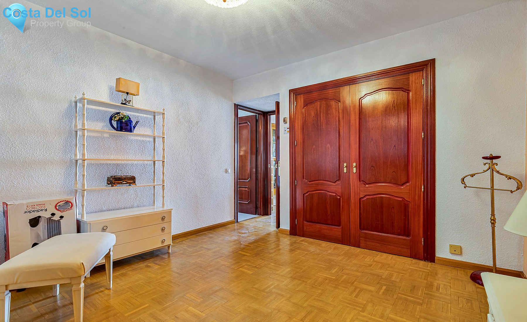 Middle Floor Apartment in Fuengirola-1131220