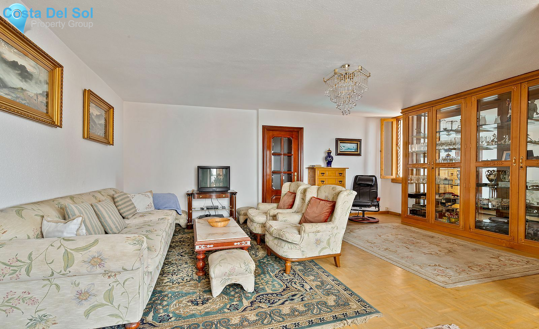 Middle Floor Apartment in Fuengirola-1131214