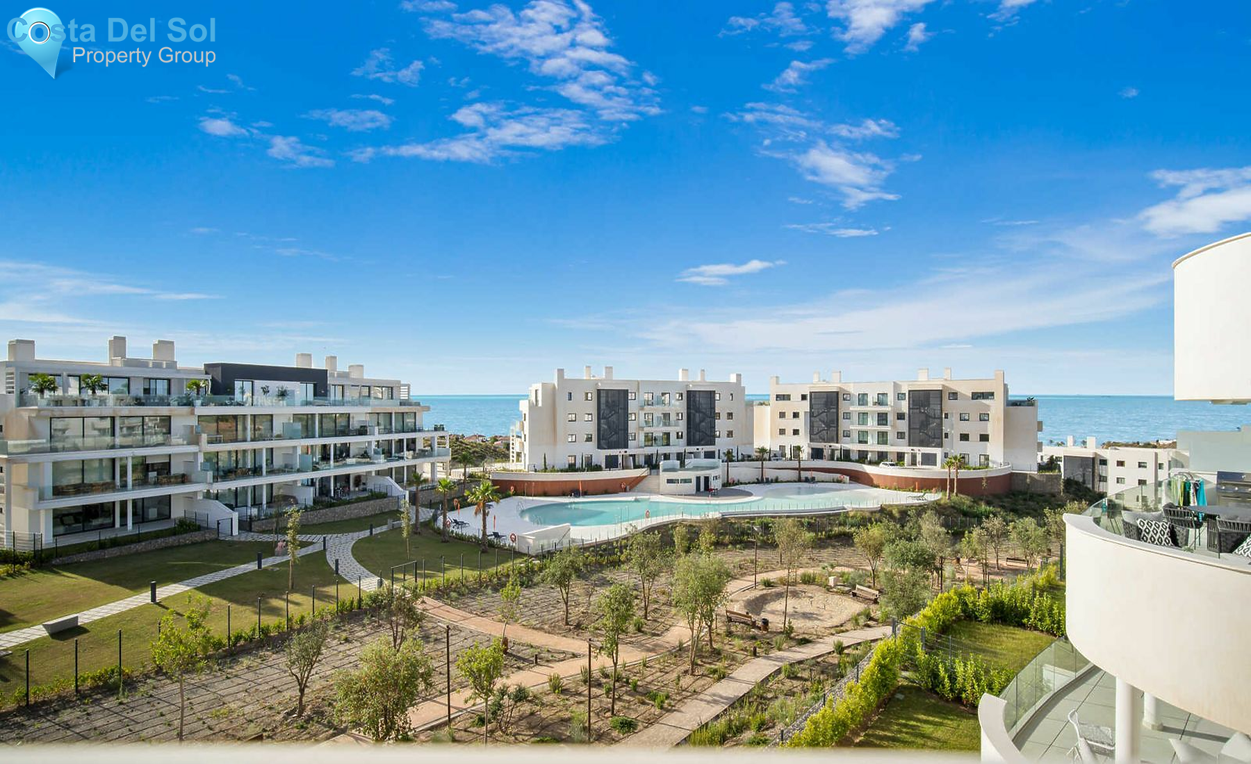 Middle Floor Apartment in Fuengirola-1138072