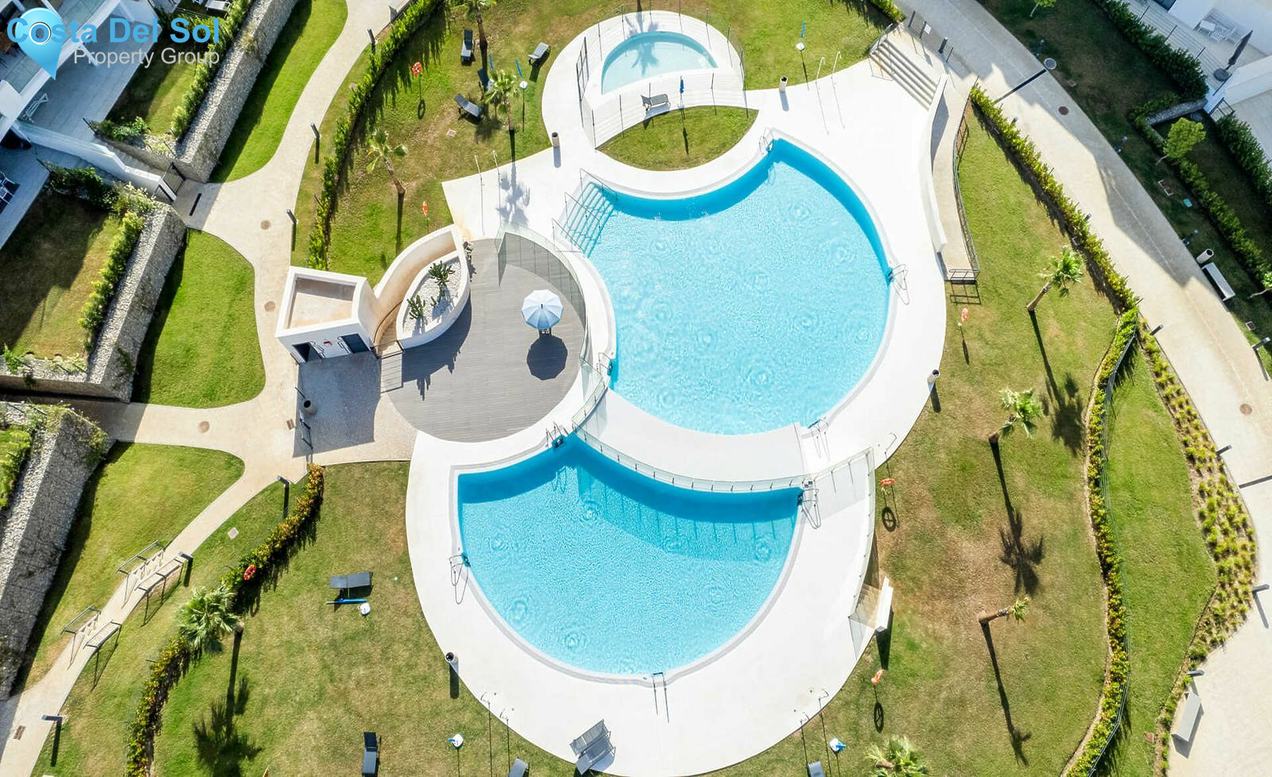 Middle Floor Apartment in Fuengirola-1138063