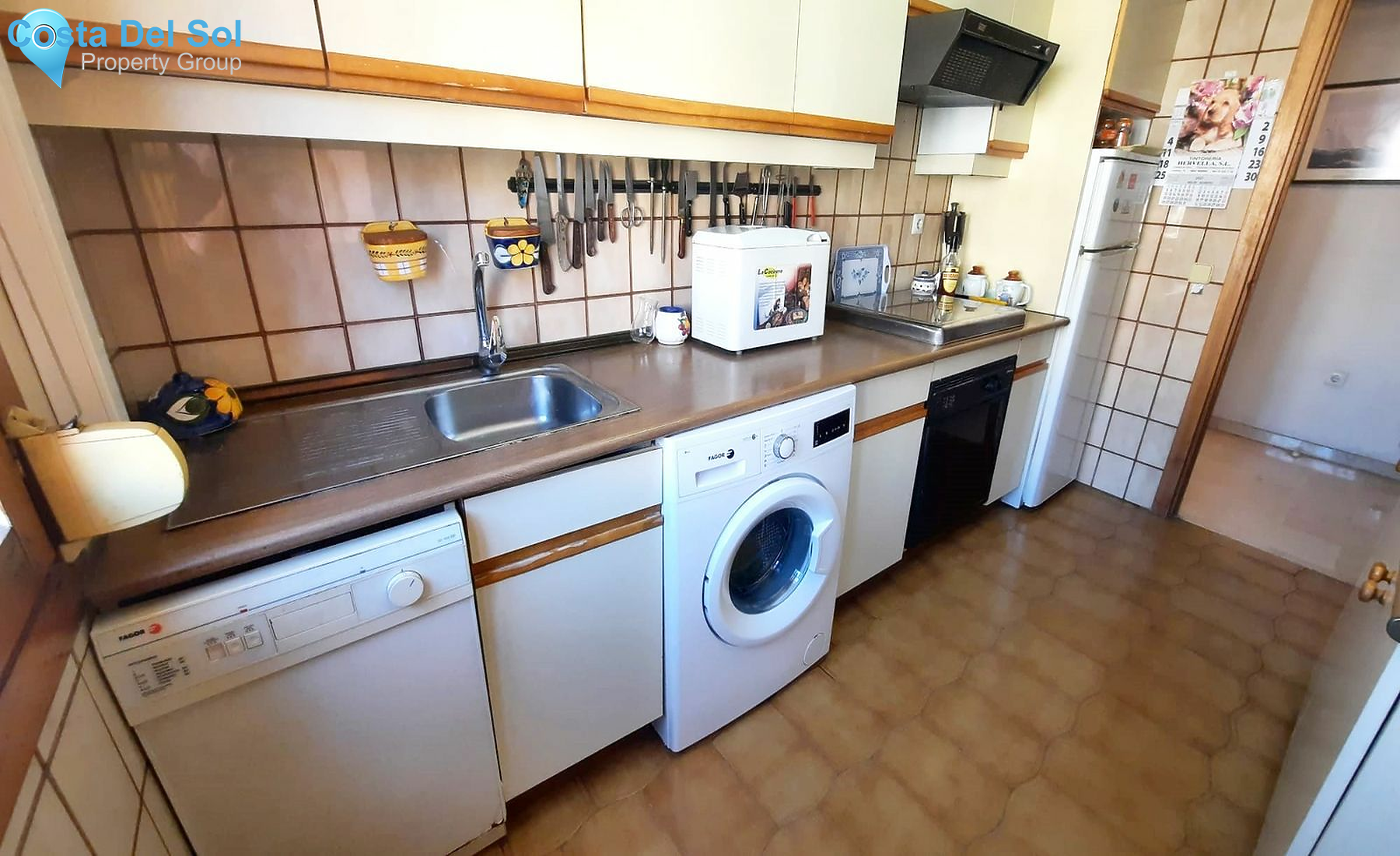Middle Floor Apartment in Fuengirola-1147058