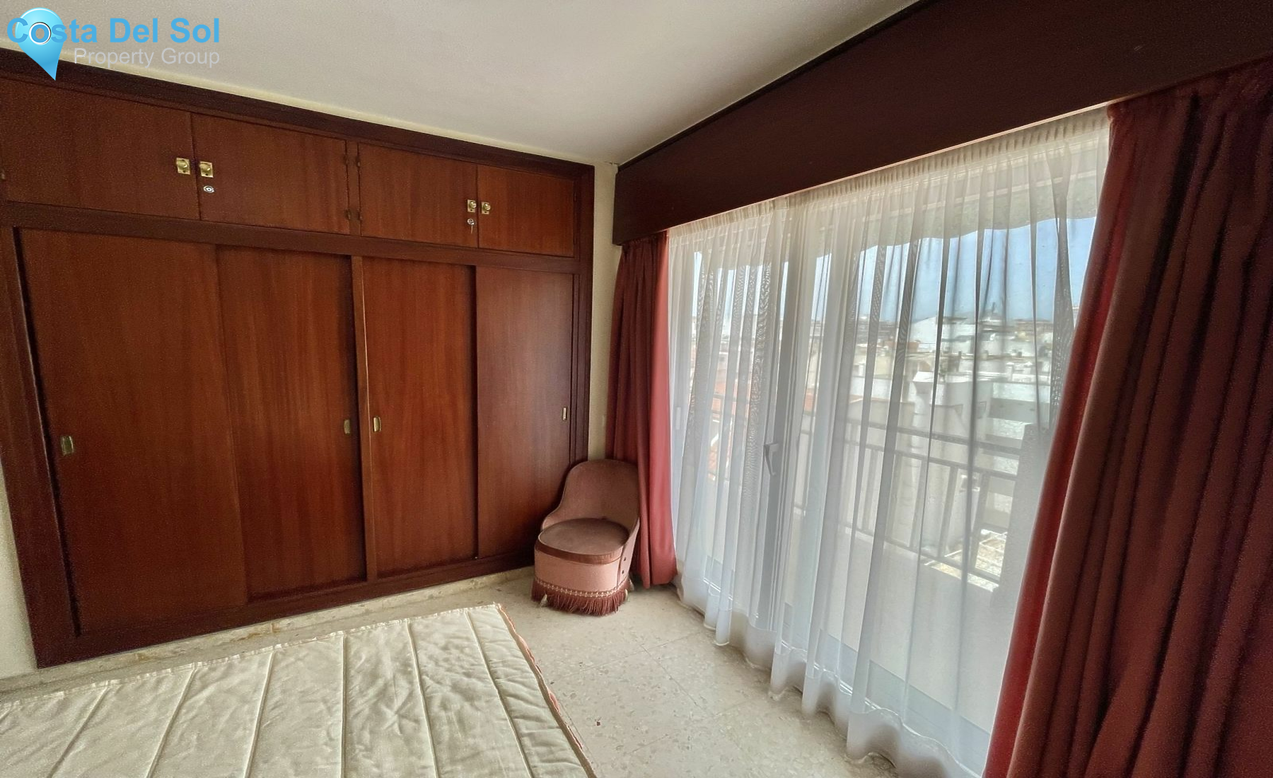 Middle Floor Apartment in Fuengirola-1152367