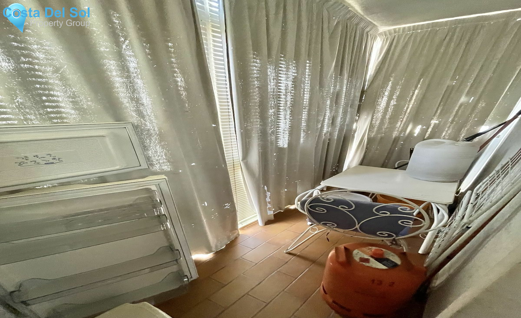 Middle Floor Apartment in Fuengirola-1152368