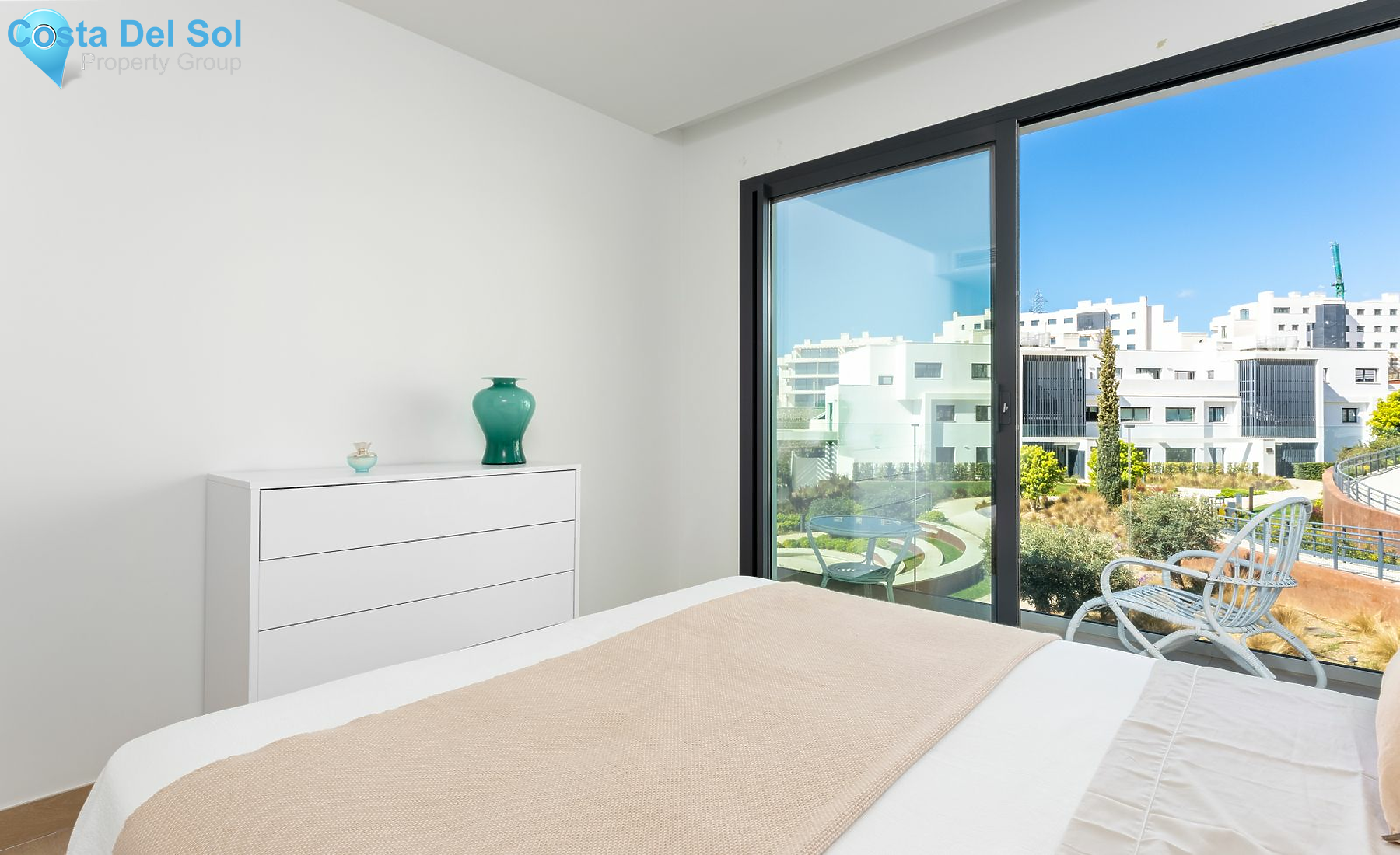 Middle Floor Apartment in Fuengirola-1156780