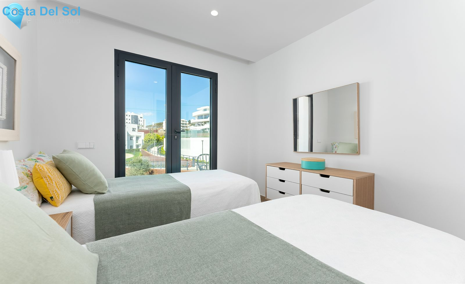 Middle Floor Apartment in Fuengirola-1156787