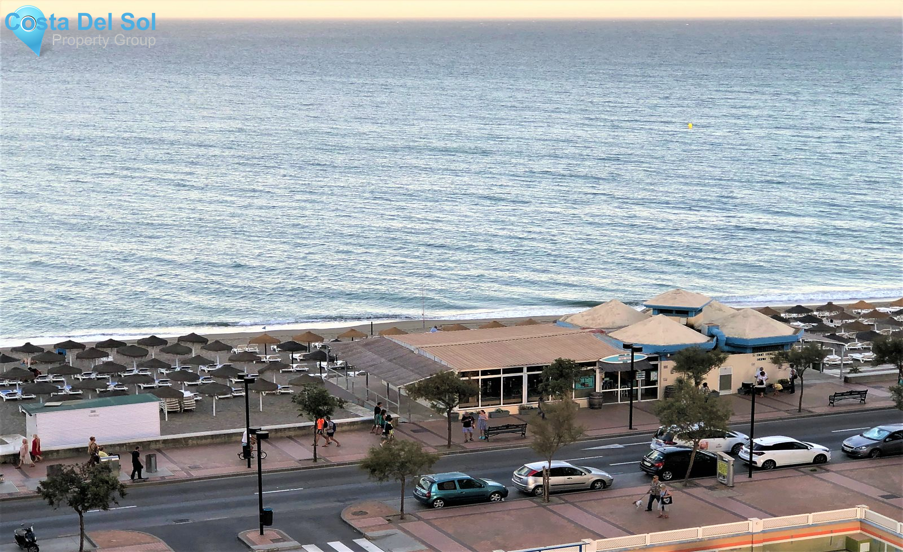 Middle Floor Apartment in Fuengirola-1181275