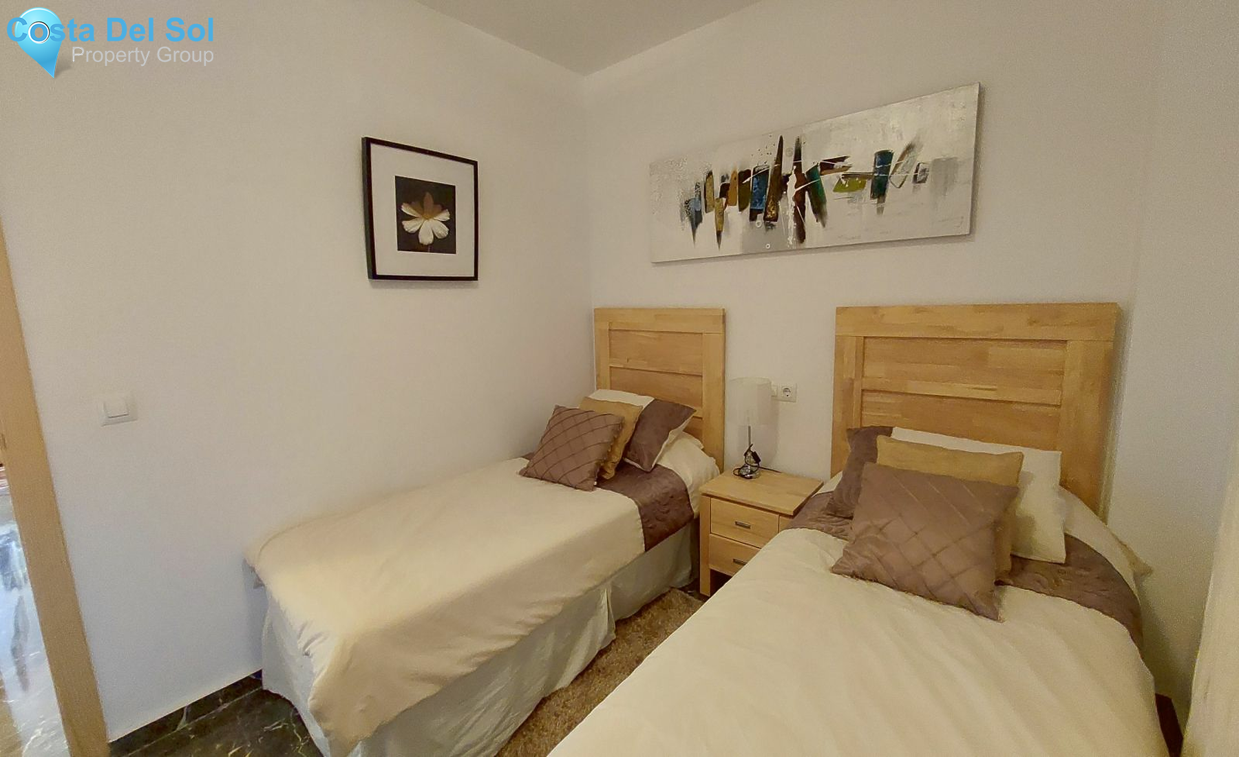 Middle Floor Apartment in Fuengirola-1183795