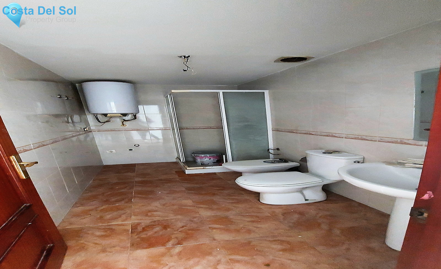 Middle Floor Apartment in Fuengirola-1187161