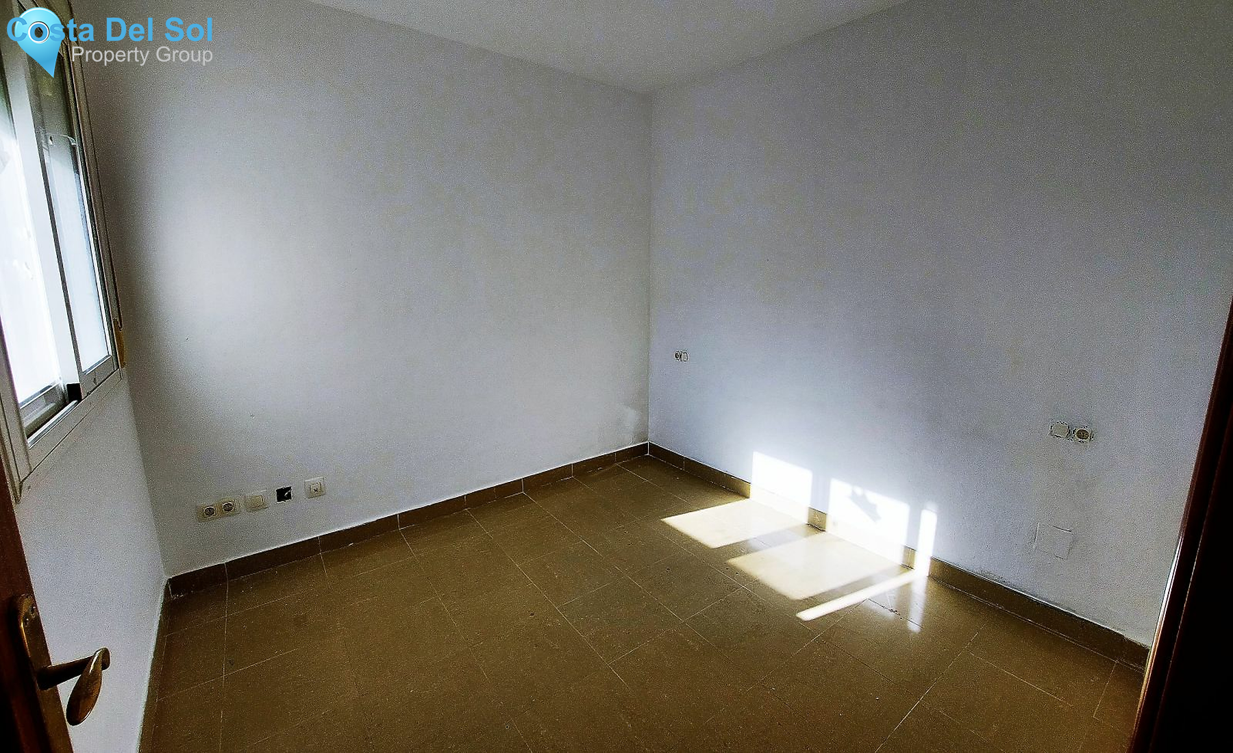 Middle Floor Apartment in Fuengirola-1187163