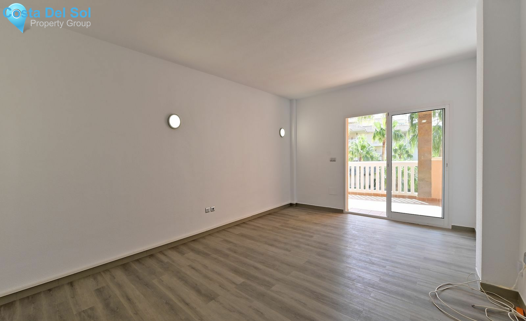 Middle Floor Apartment in Fuengirola-1195229
