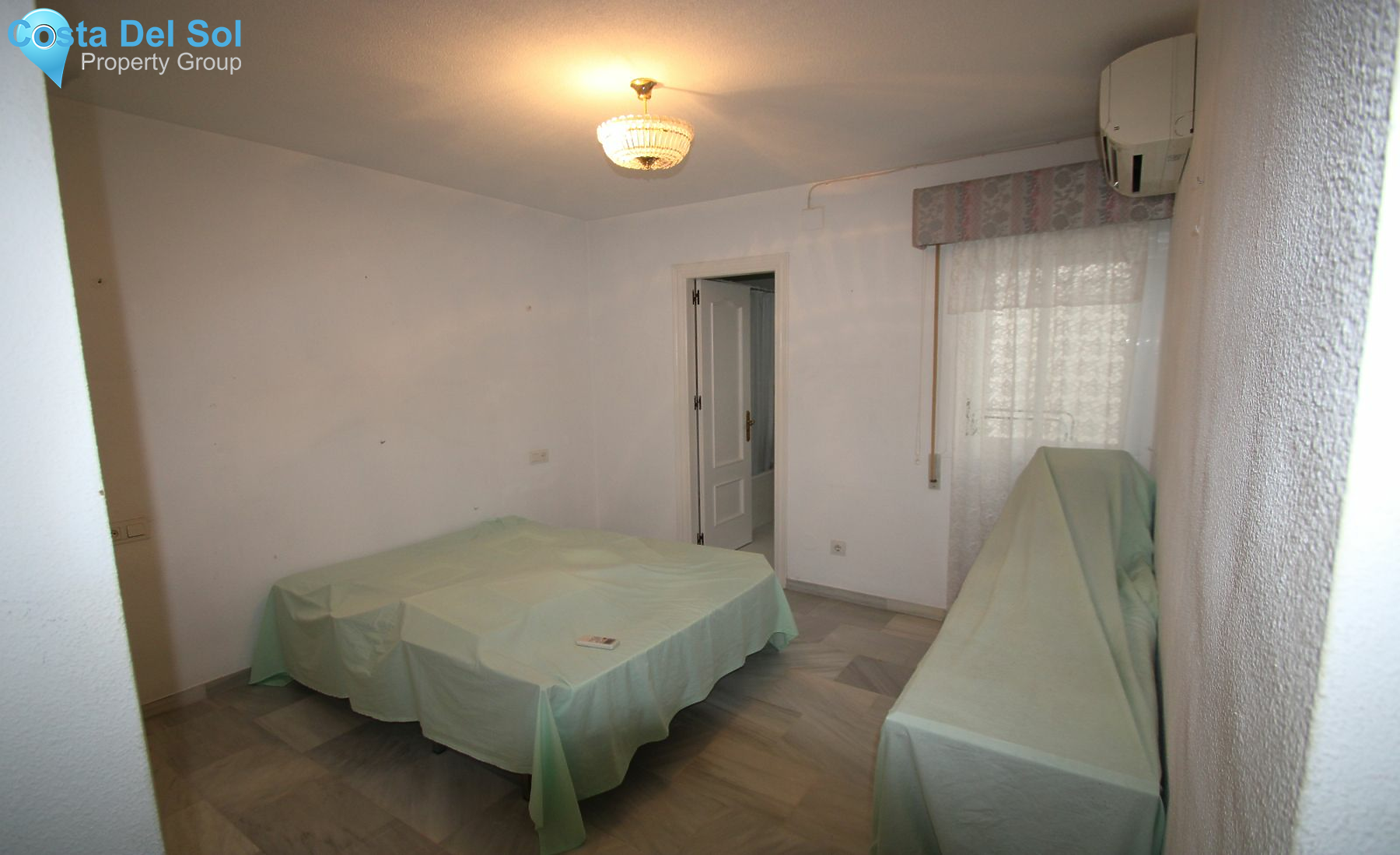 Middle Floor Apartment in Fuengirola-1198790