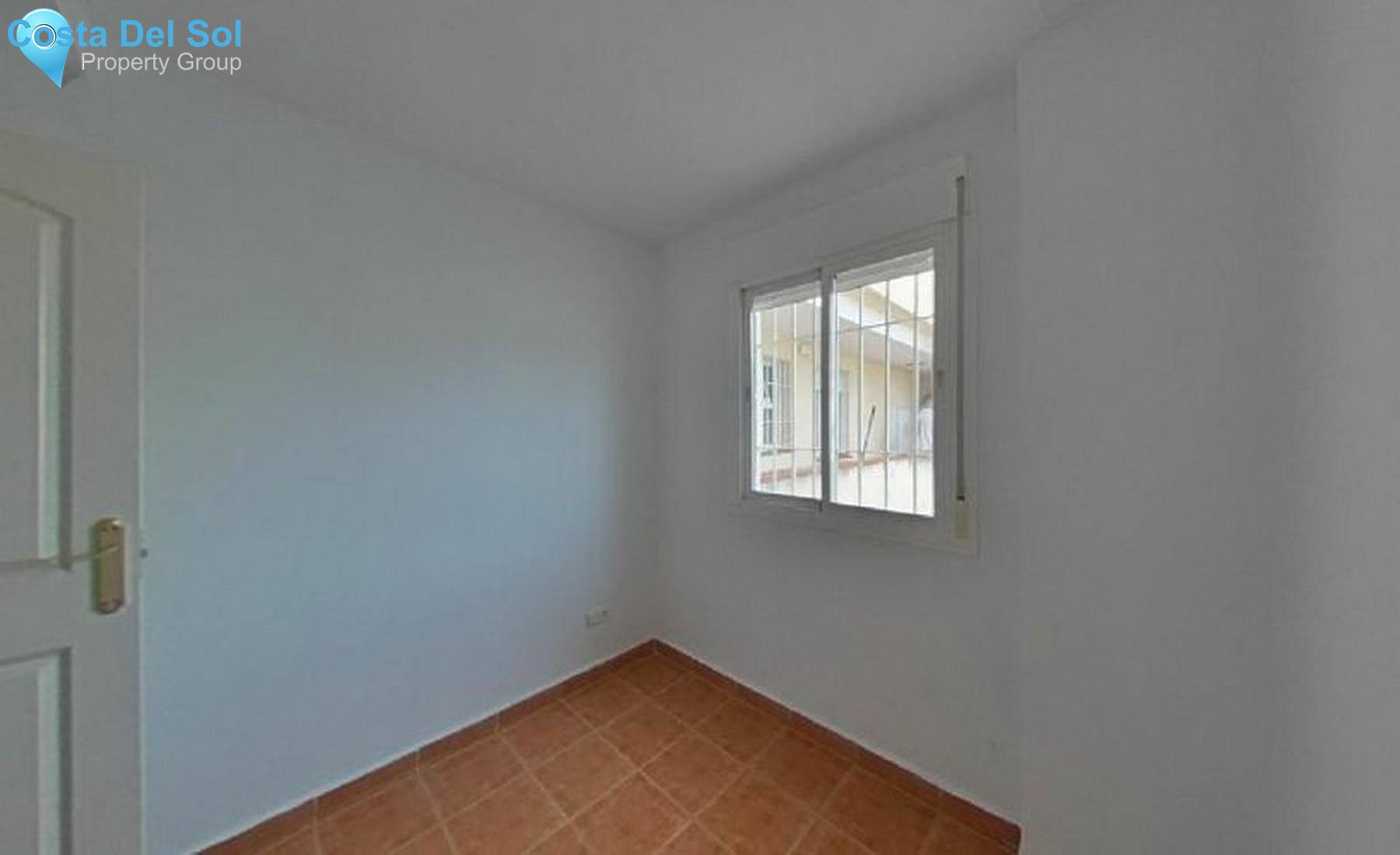 Middle Floor Apartment in Fuengirola-1217459
