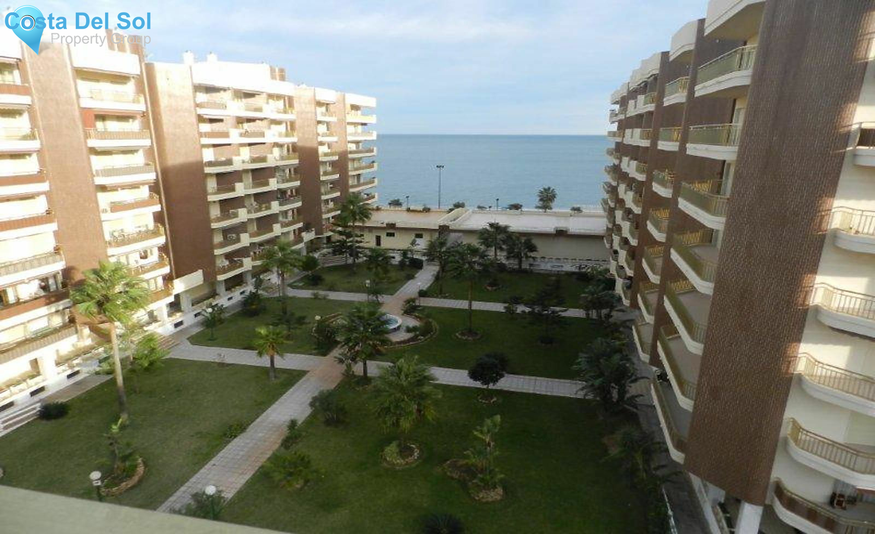 Middle Floor Apartment in Fuengirola-1219517