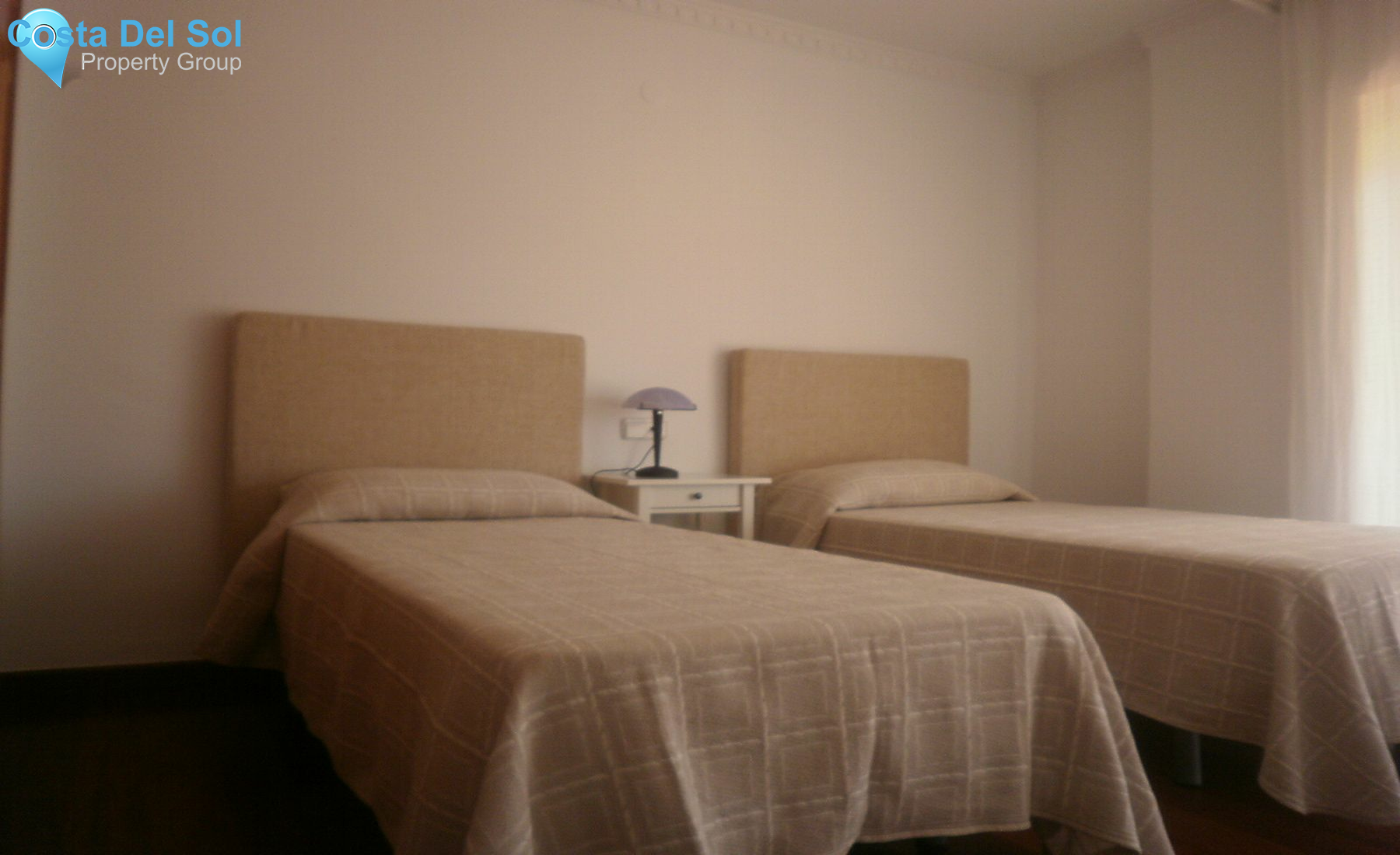 Middle Floor Apartment in Fuengirola-1219527