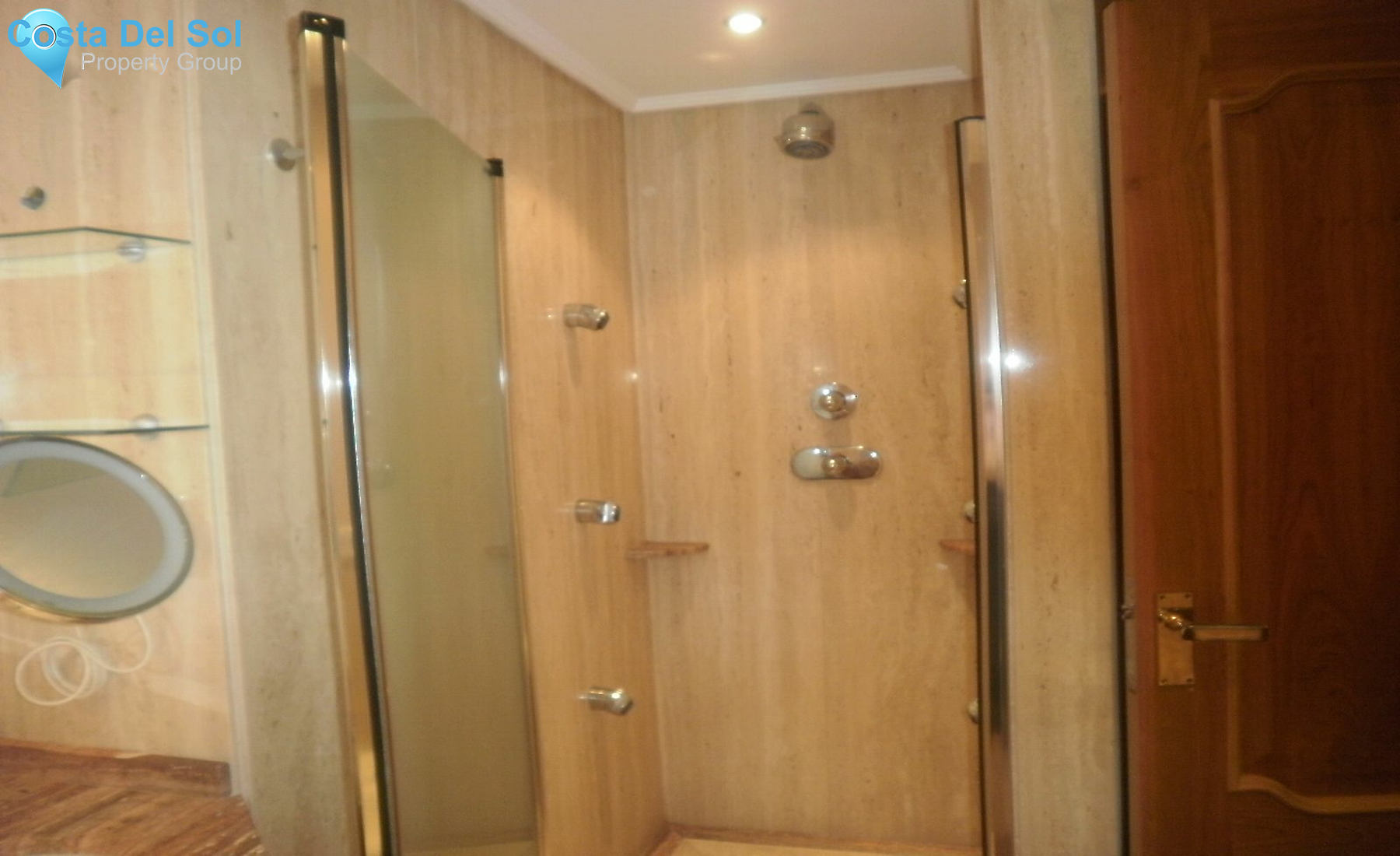 Middle Floor Apartment in Fuengirola-1219530